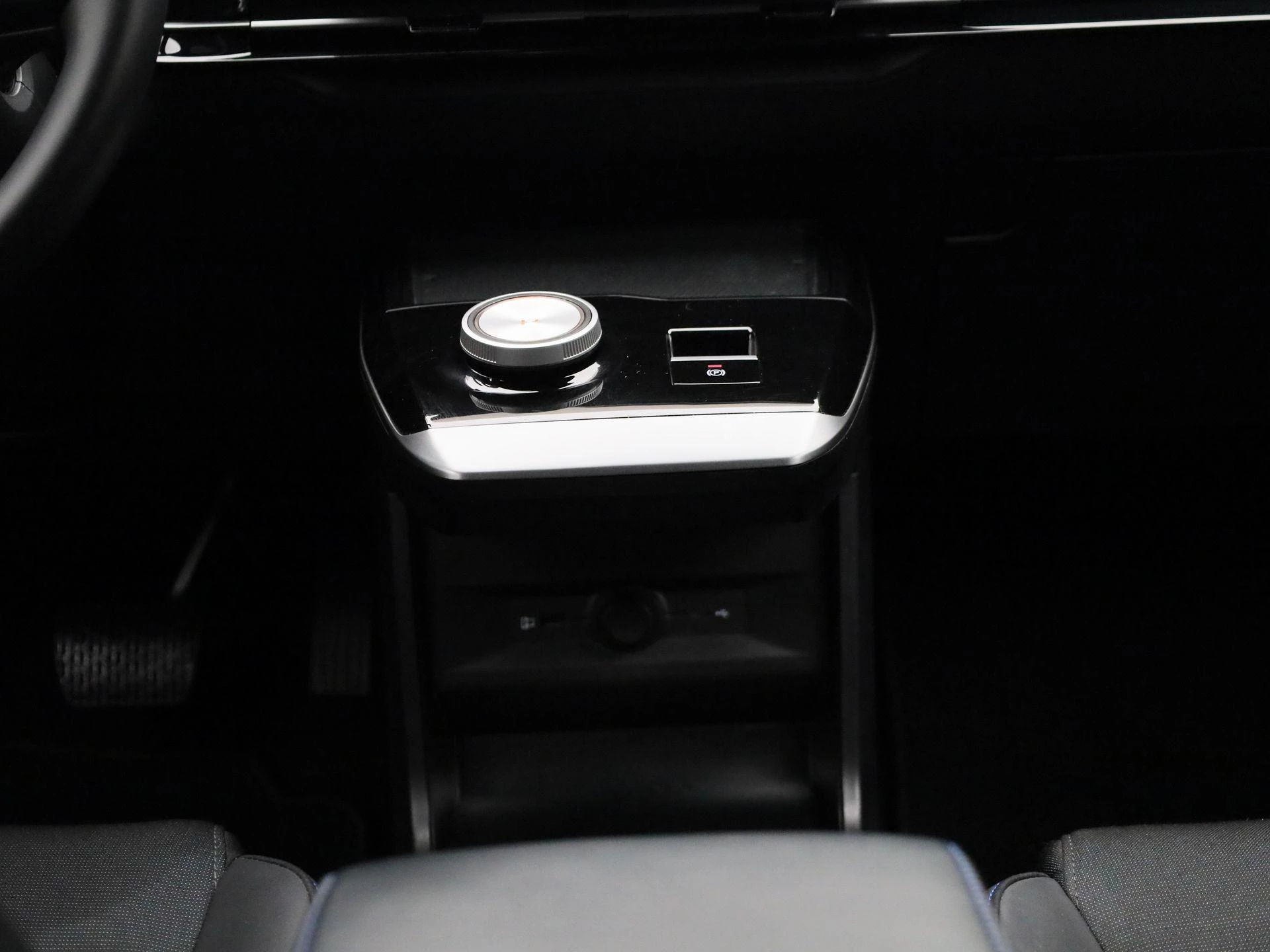 MG MG4 Long Range 64 kWh Luxury