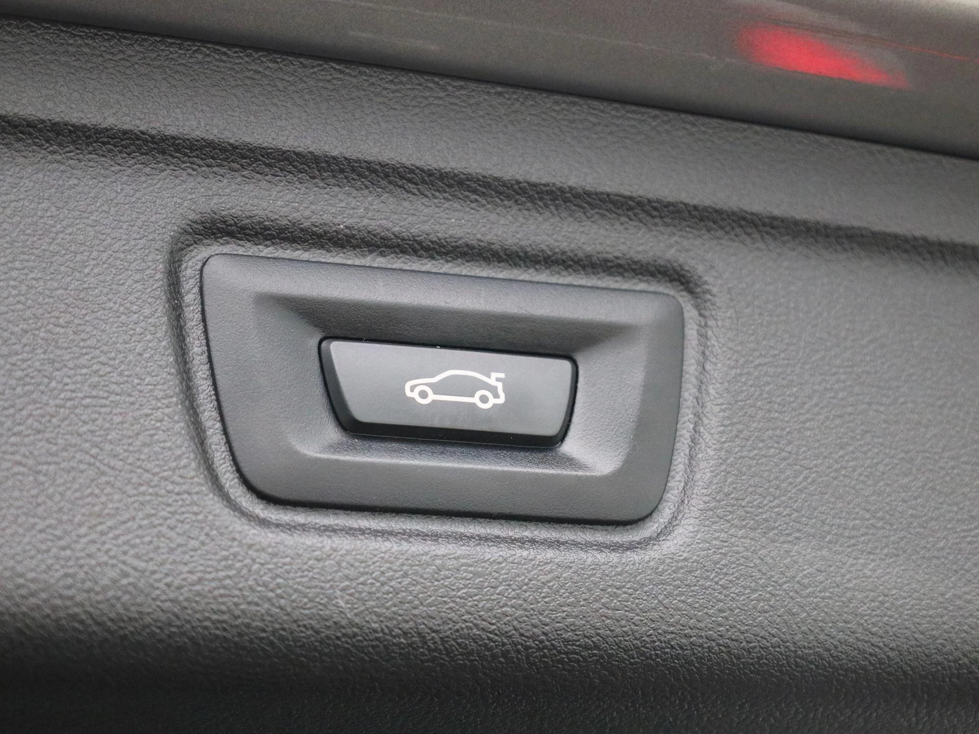 BMW-3 Serie-image-11