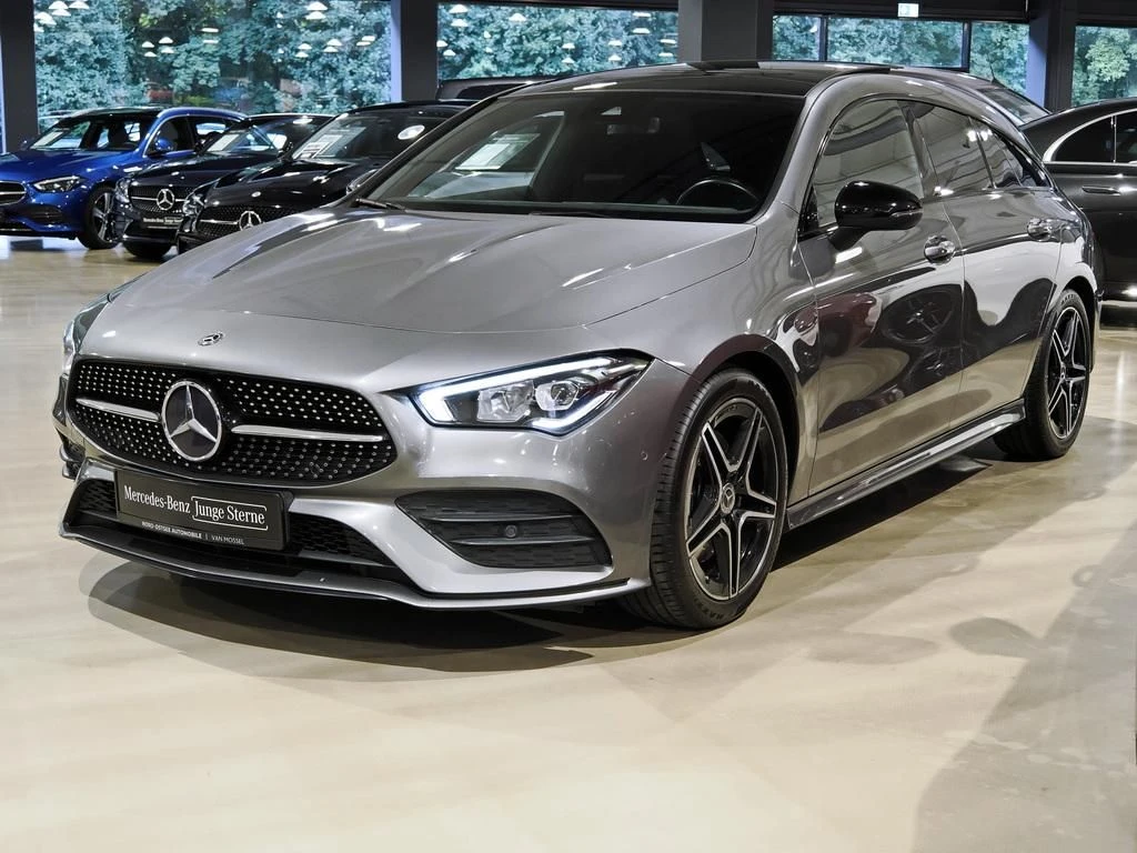 Mercedes-Benz-CLA 200-image-7
