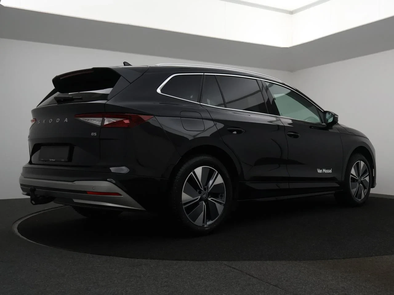 Škoda-Enyaq iV-image-4