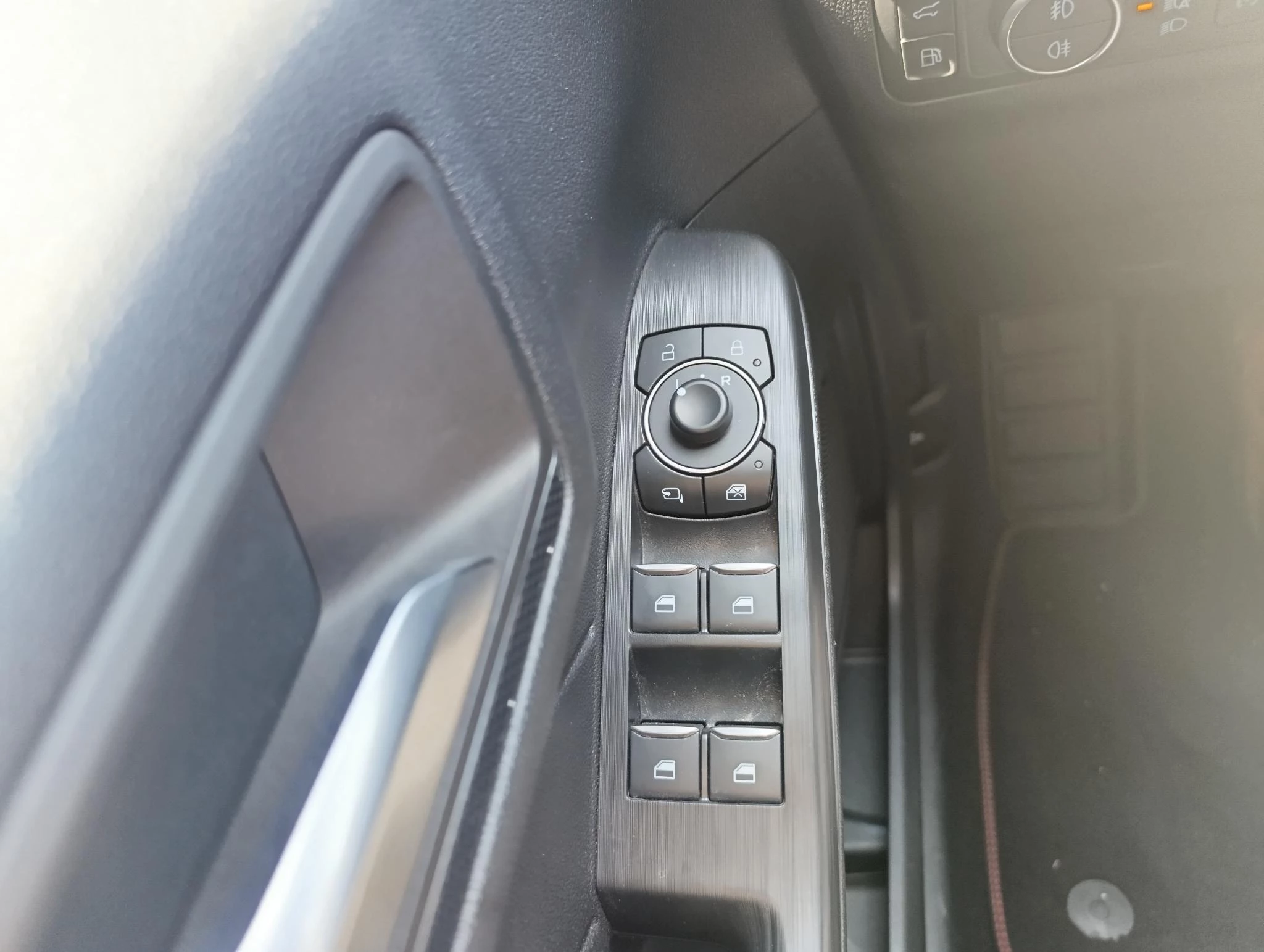 Ford Kuga 2.5 PHEV ST-Line X