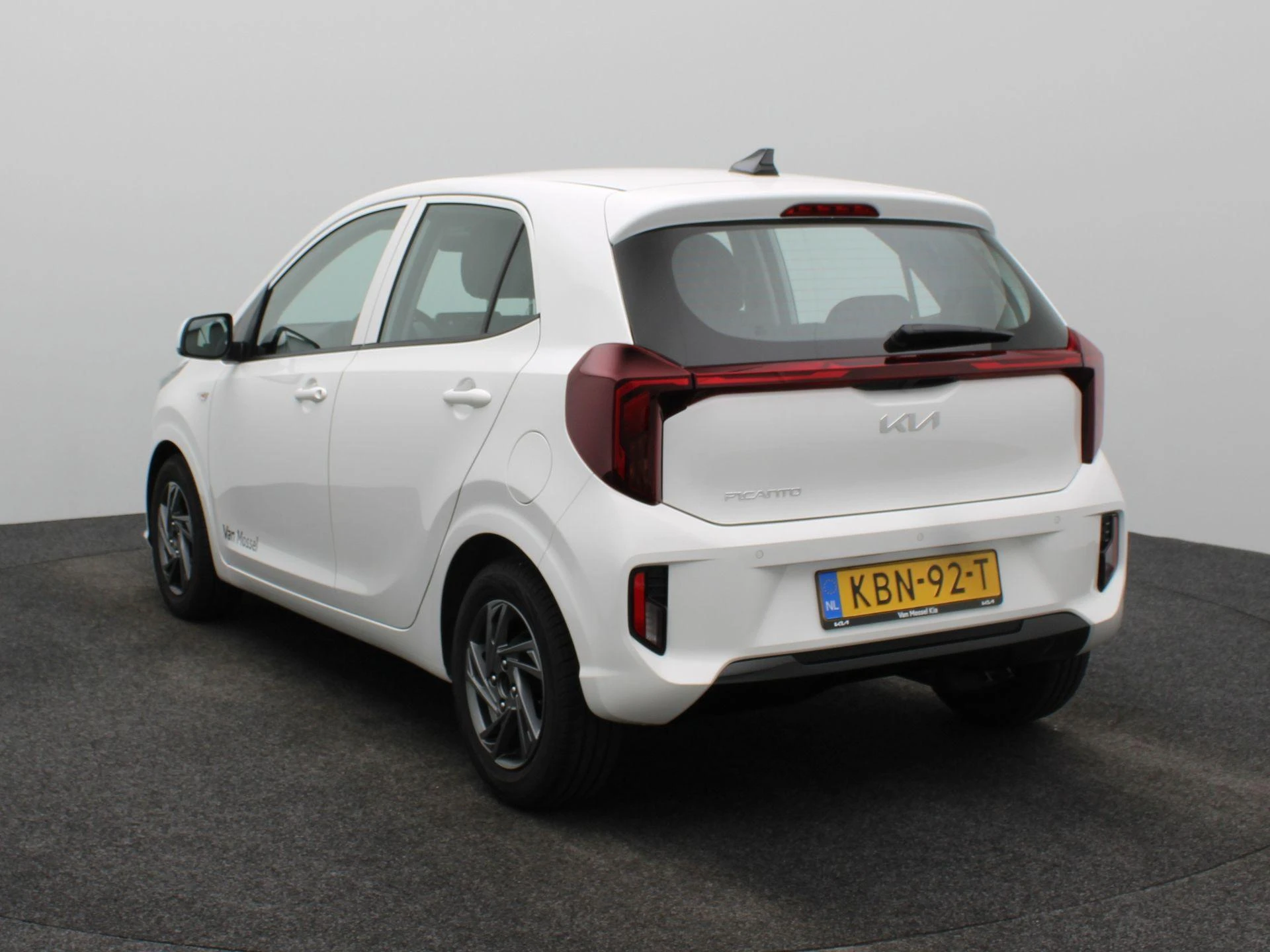 Kia-Picanto-image-1