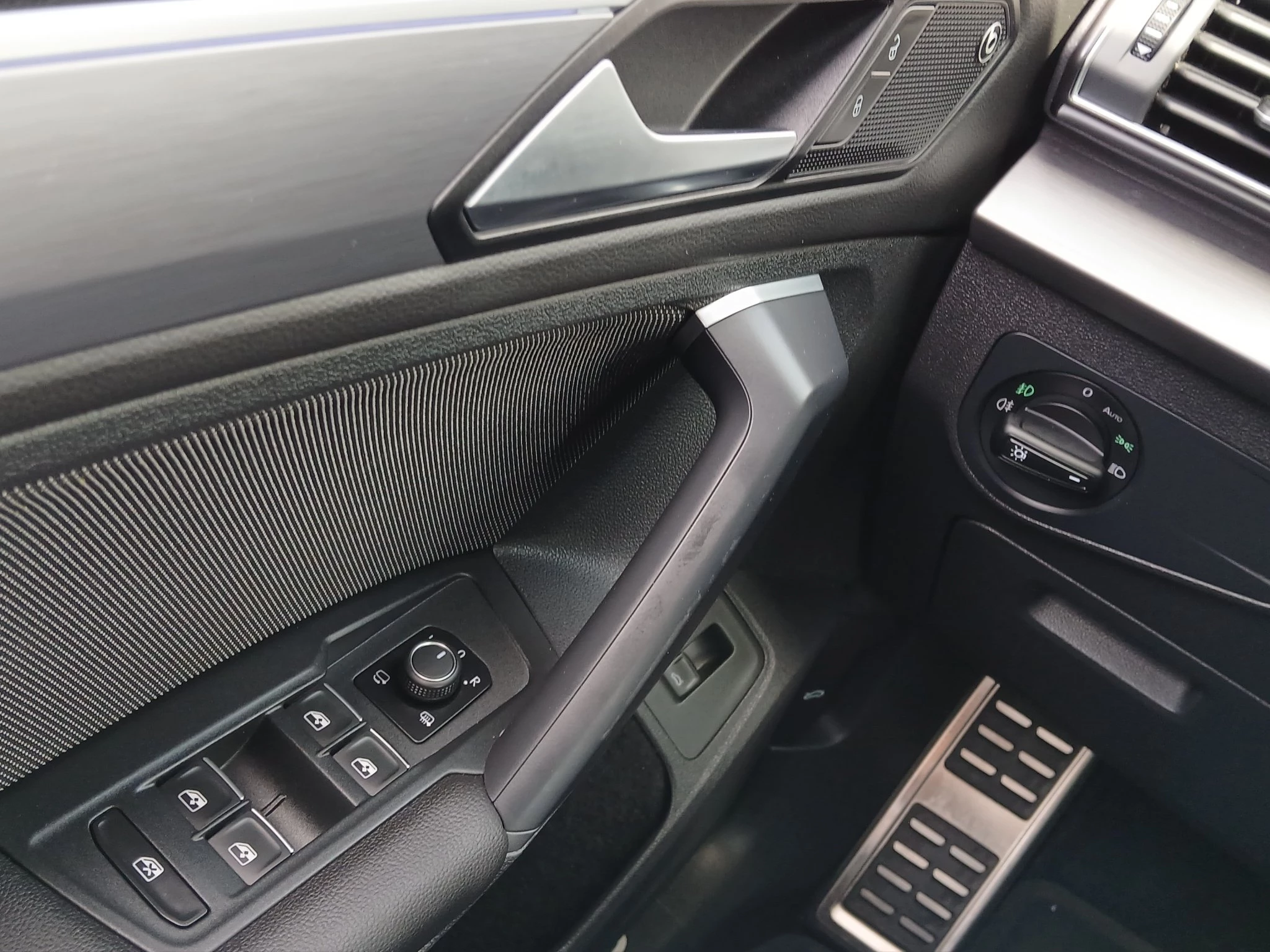 SEAT Tarraco 2.0 TSI FR 4Drive AUT | LED | NAVI | ACC | KAM