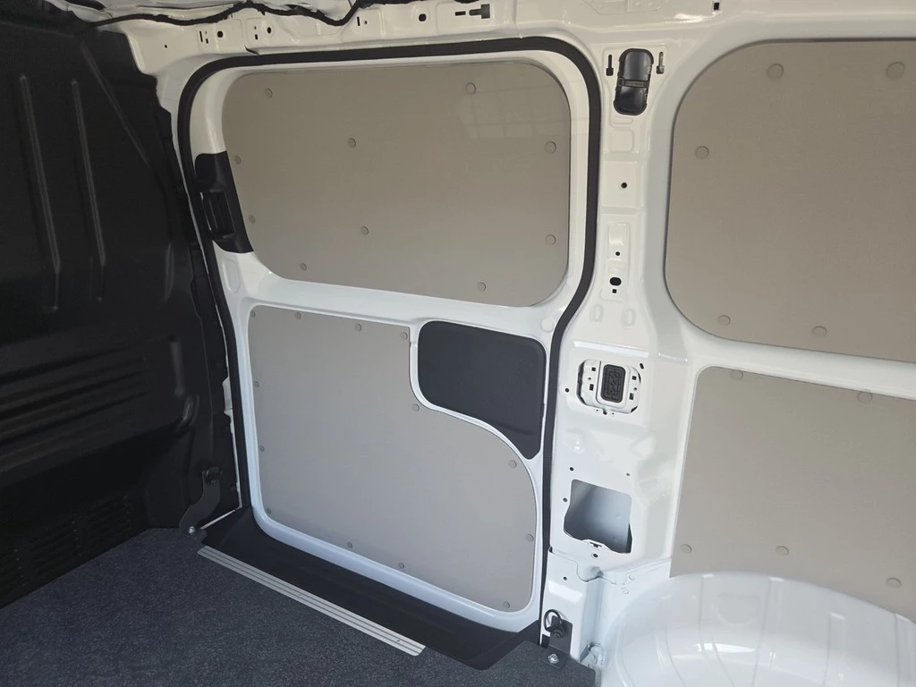 Volkswagen Transporter Kasten Elektro