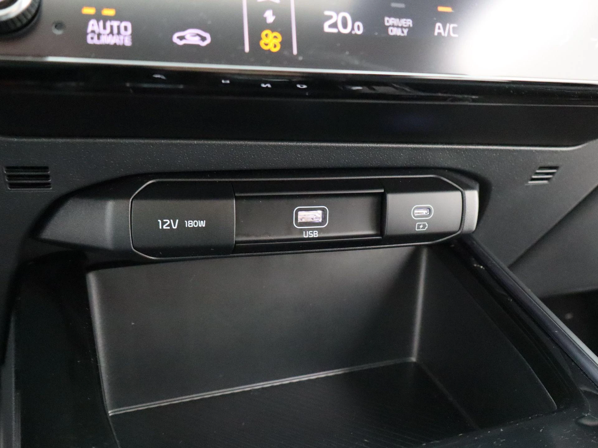 Kia-Niro-image-21