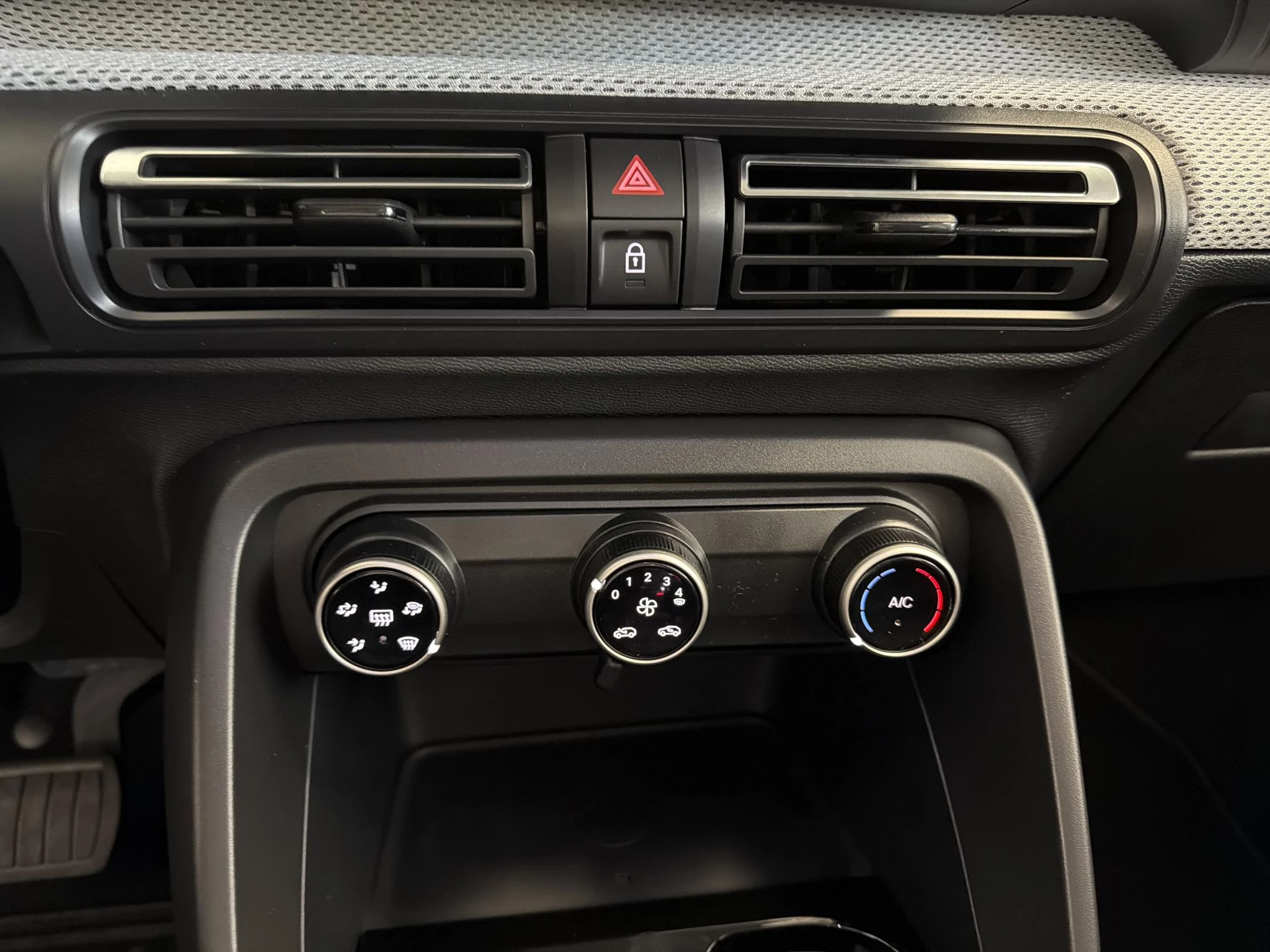 Citroën-ë-C3-image-10