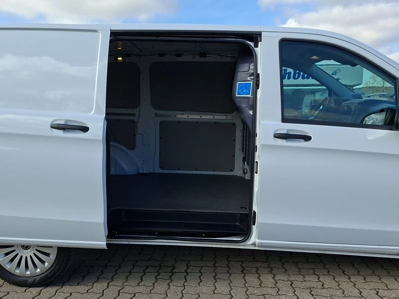 Mercedes-Benz Vito 116 NEUES MODELL NAVI KAMERA TEMPOMAT NAVI