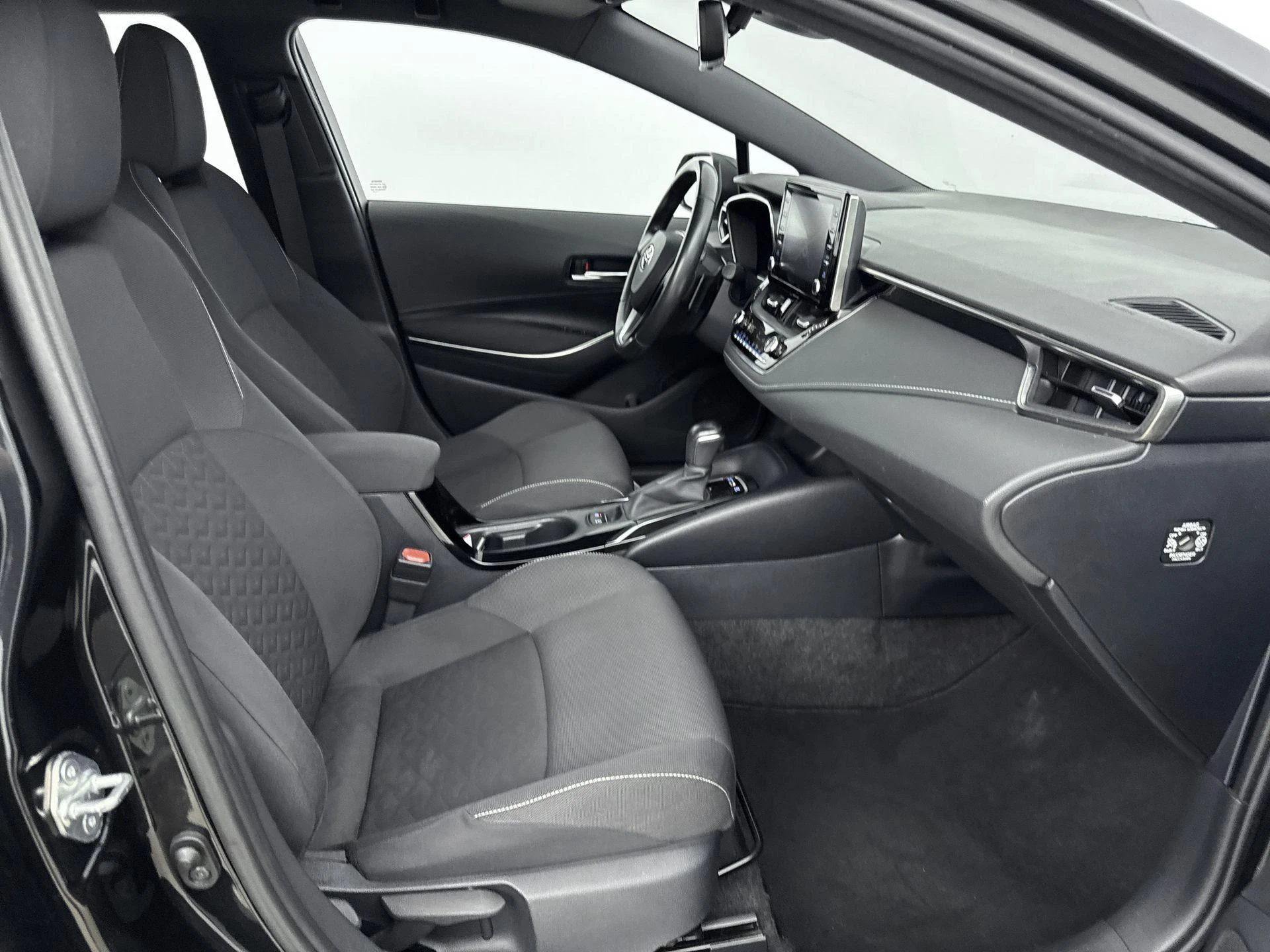 Toyota-Corolla Touring Sports-image-21