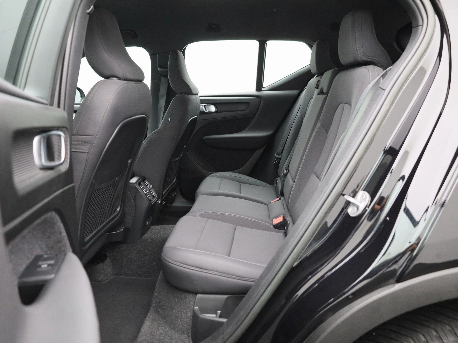 Volvo-XC40-image-11