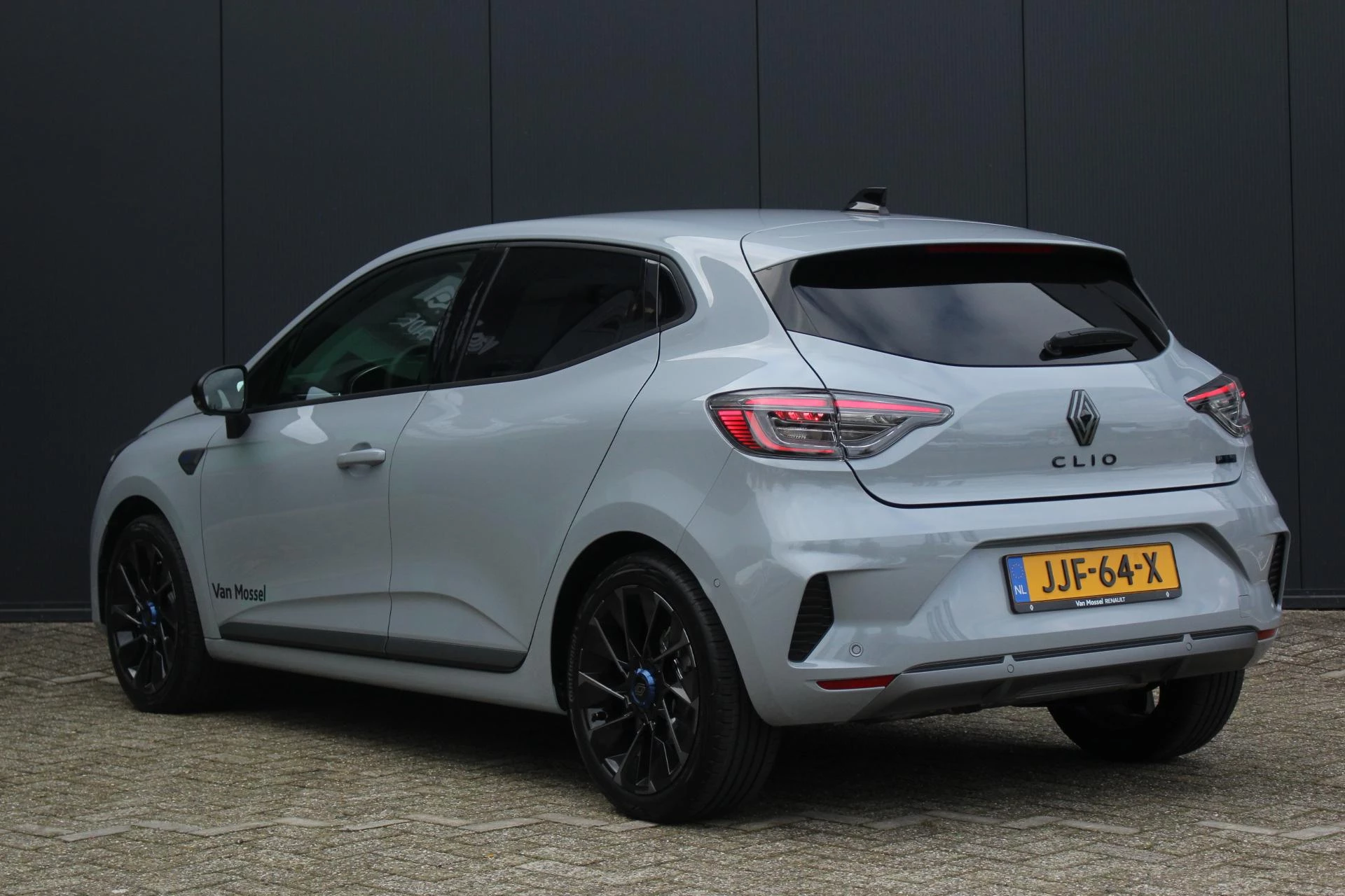 Renault-Clio-image-6