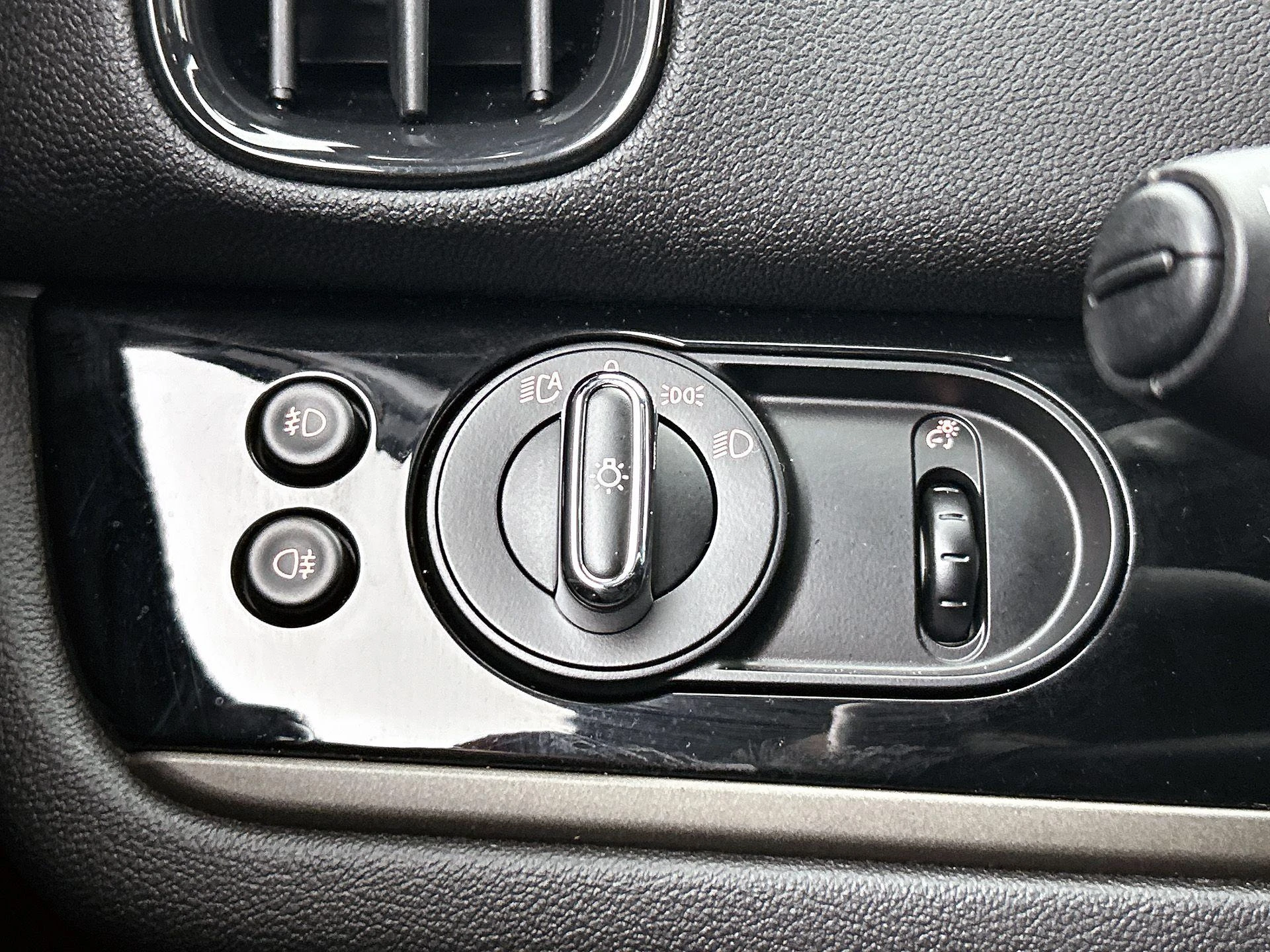 MINI-Countryman-image-23