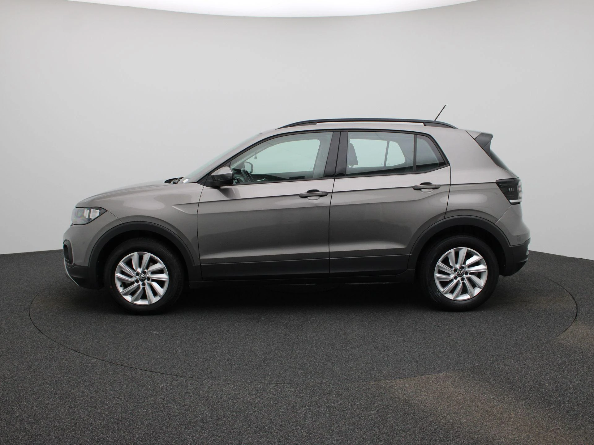 Volkswagen-T-Cross-image-3