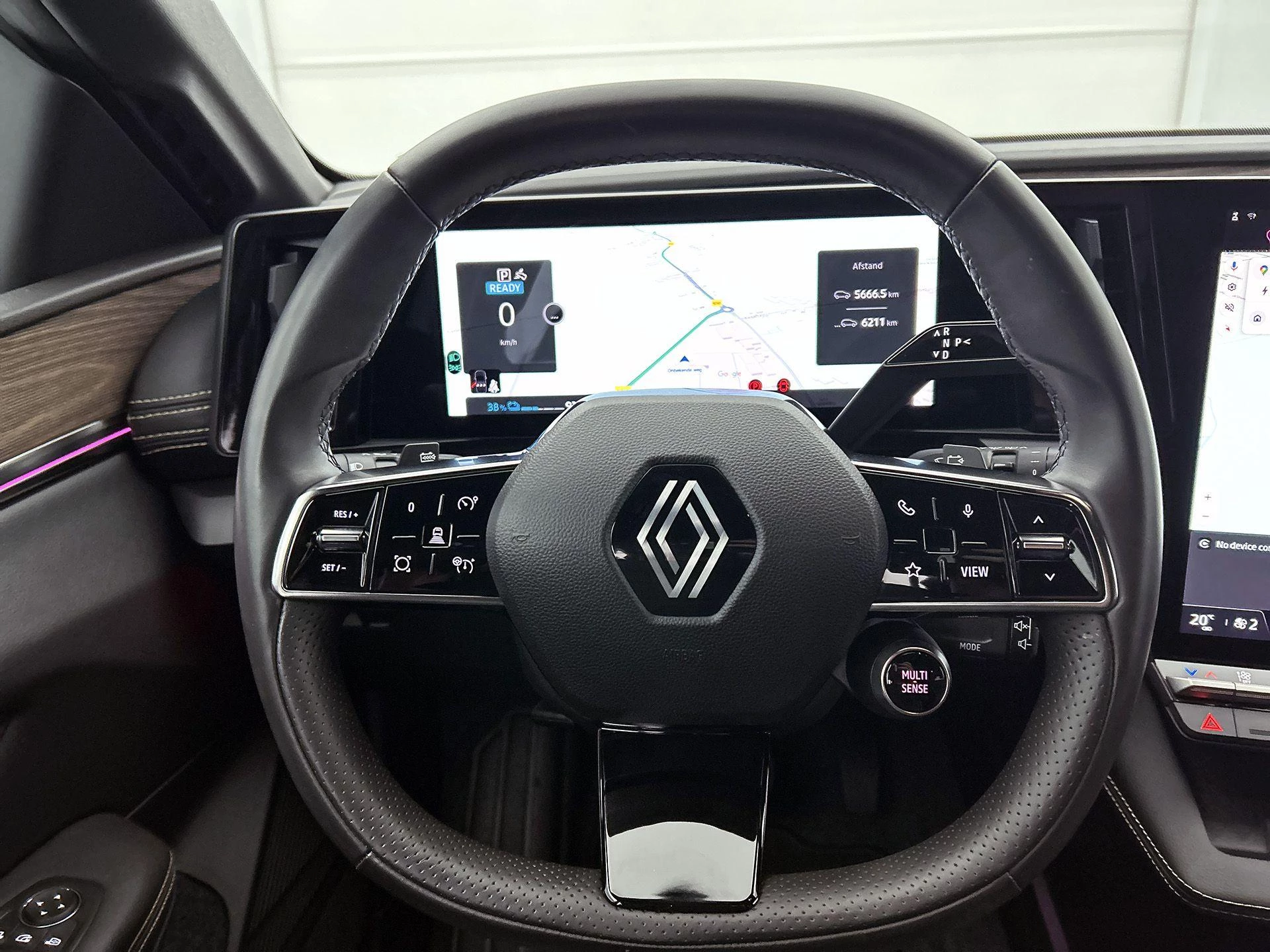 Renault-Megane E-Tech-image-36