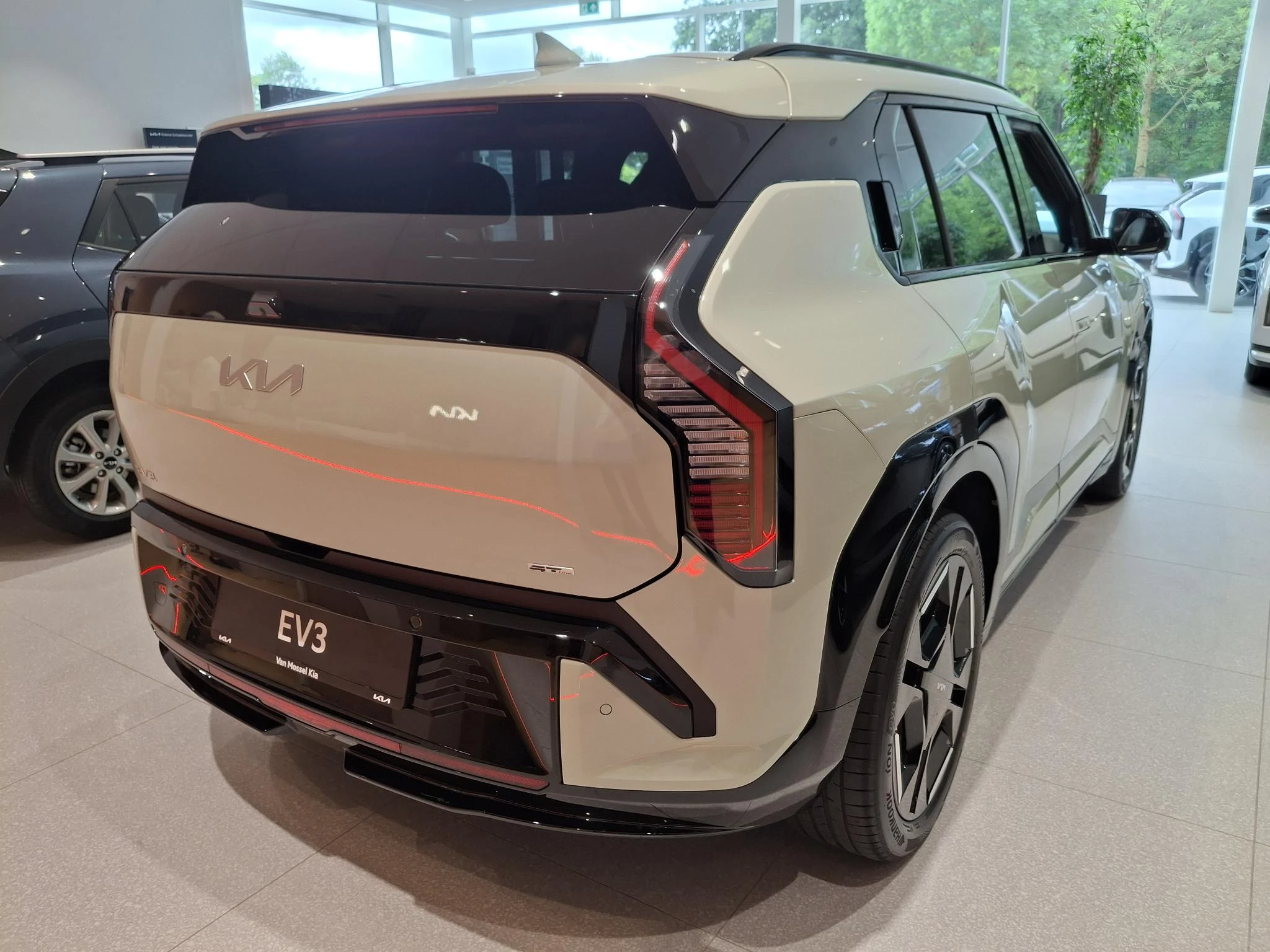 Kia EV3 EV3 81.4 kWh GT-Line Business Edition MY26