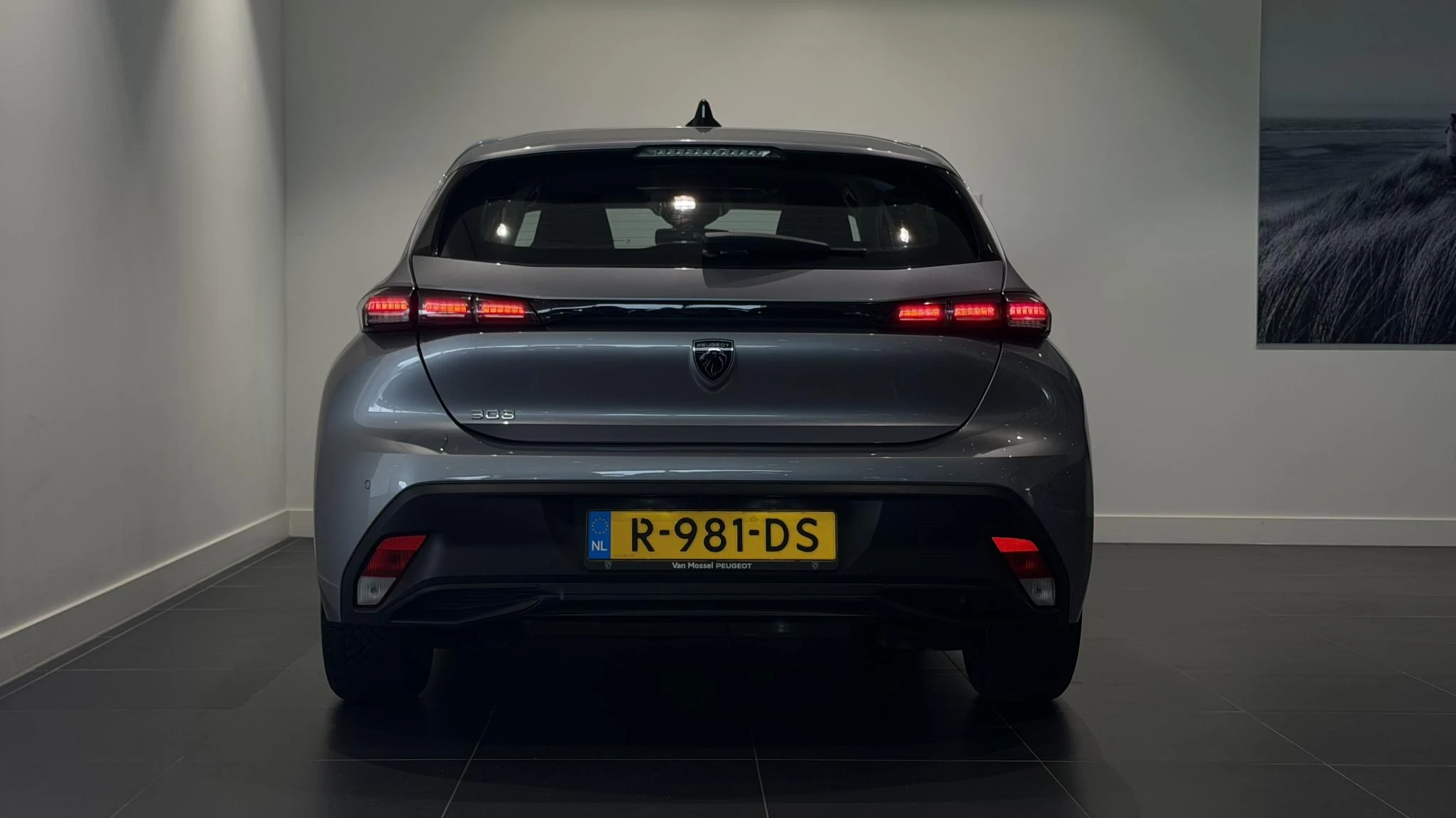 Peugeot-308-image-14