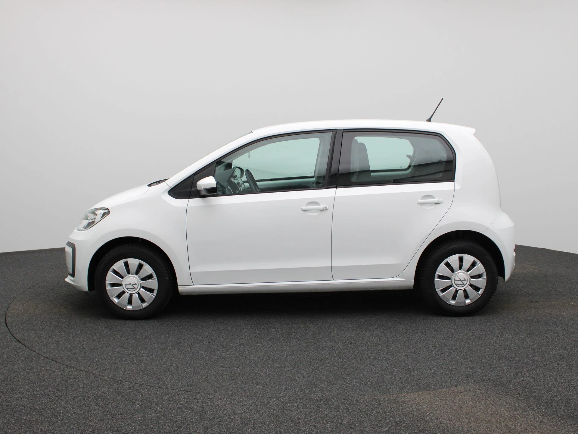 Volkswagen-up!-image-3