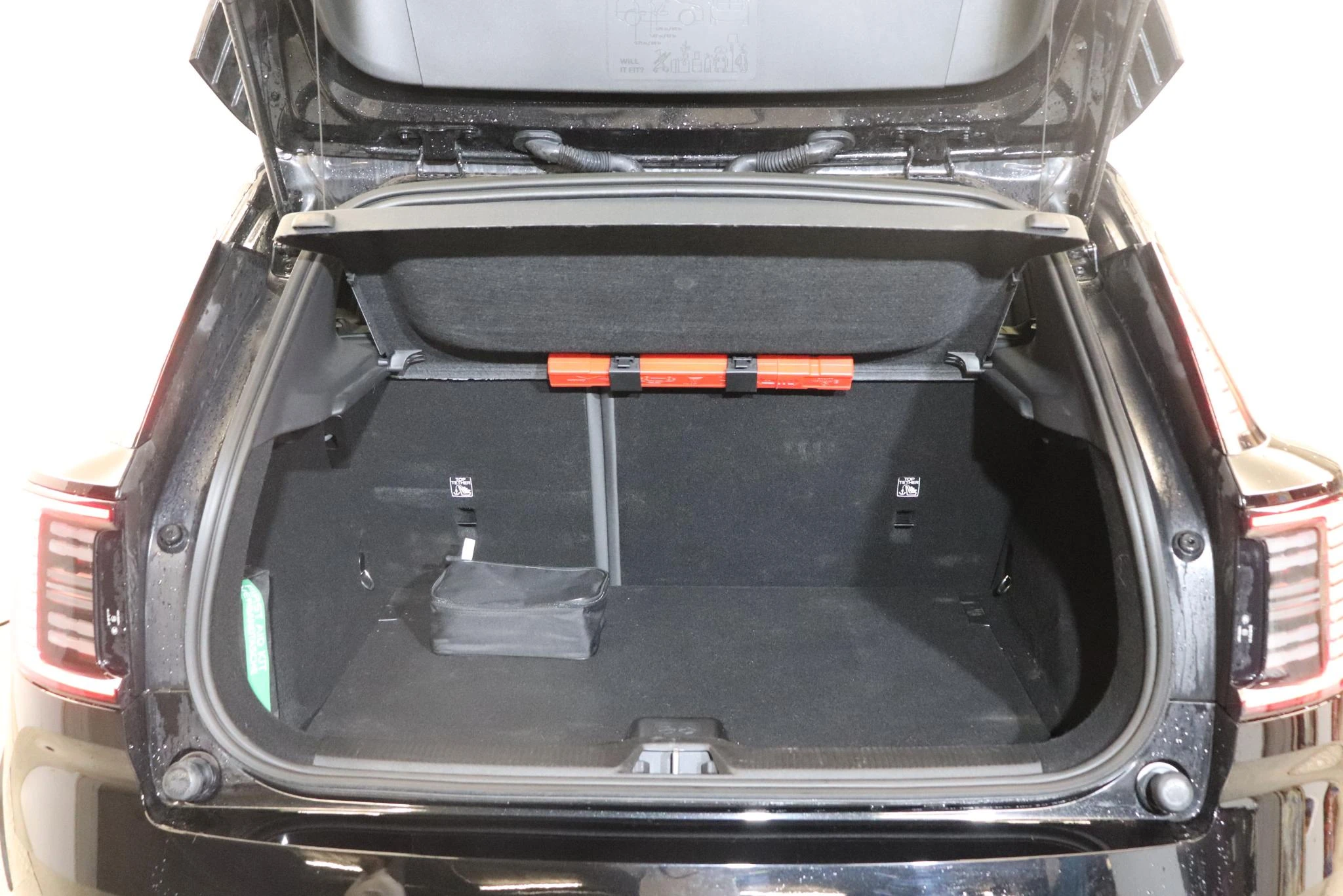 Volvo-EX30-image-6
