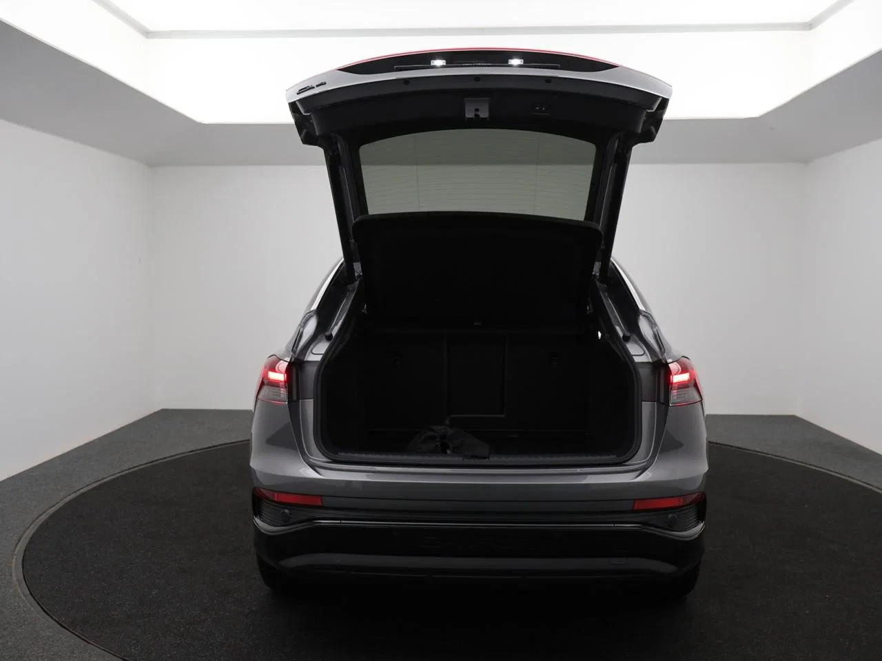 Audi-Q4 Sportback e-tron-image-27