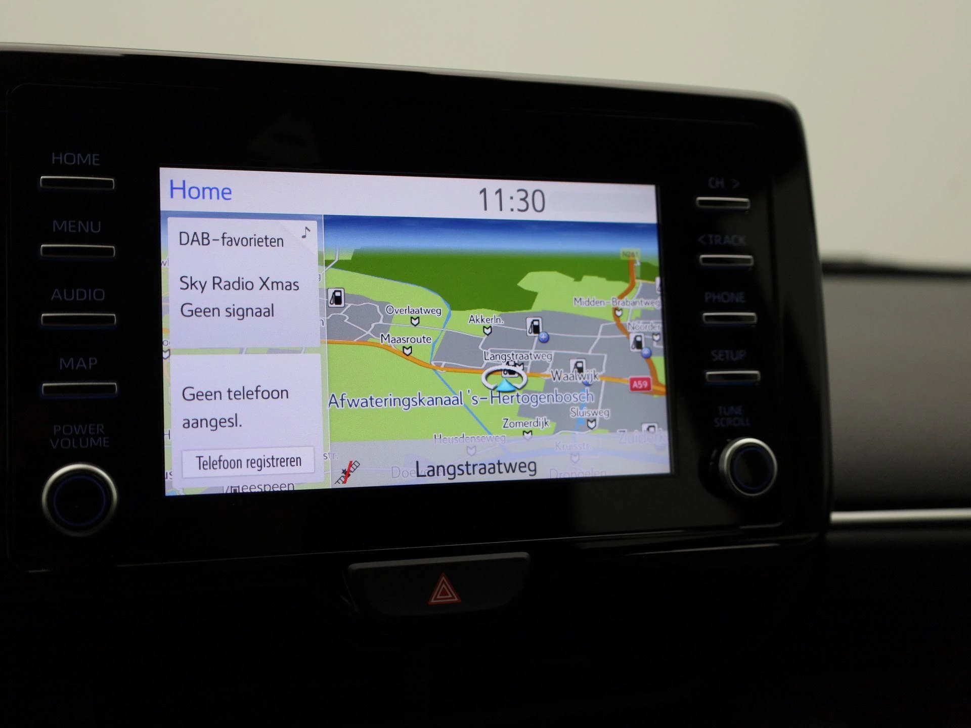 Toyota-Yaris-image-13