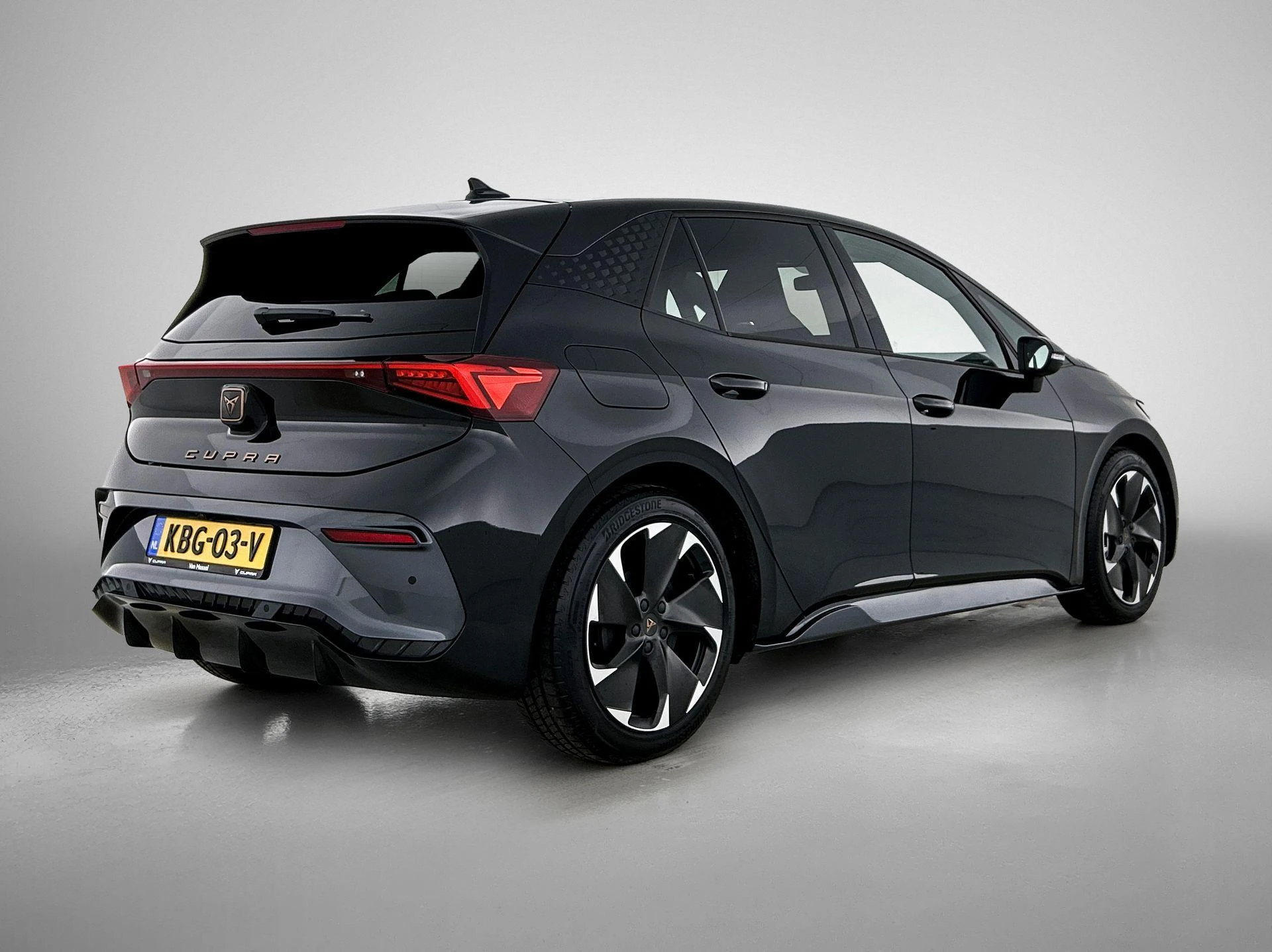 CUPRA-Born-image-3