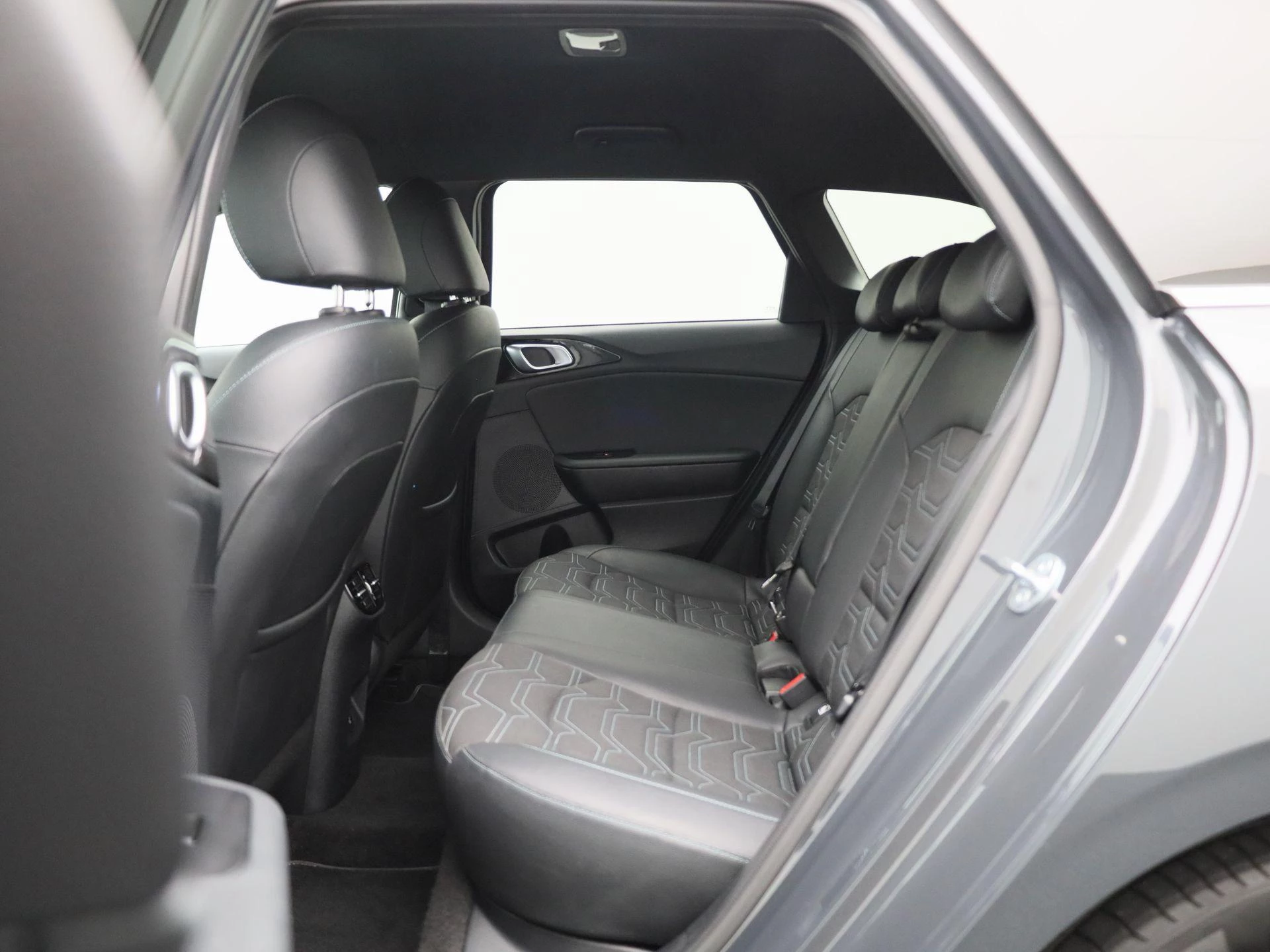 Kia-Ceed Sportswagon-image-13