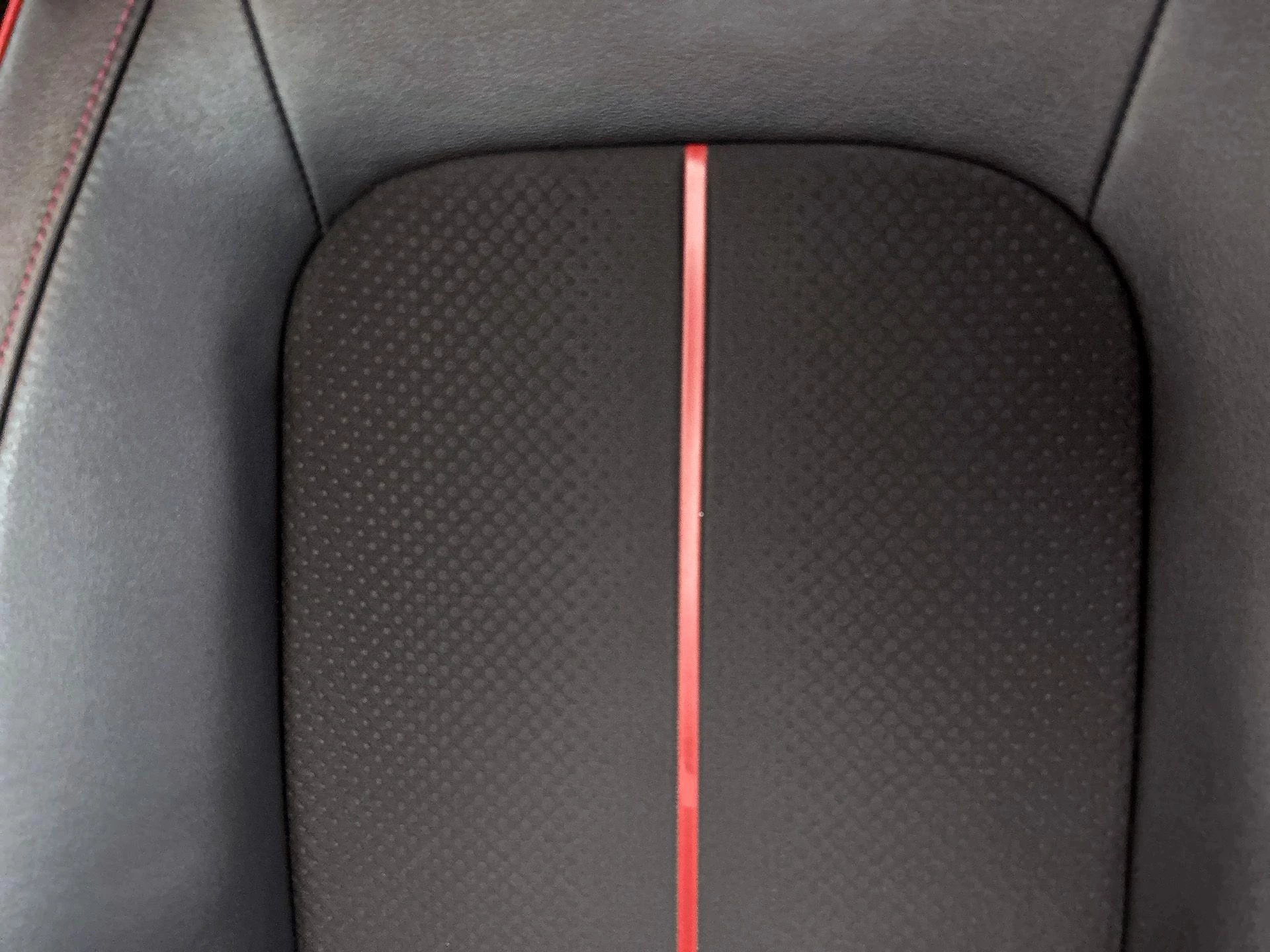 Hyundai-Kona-image-12