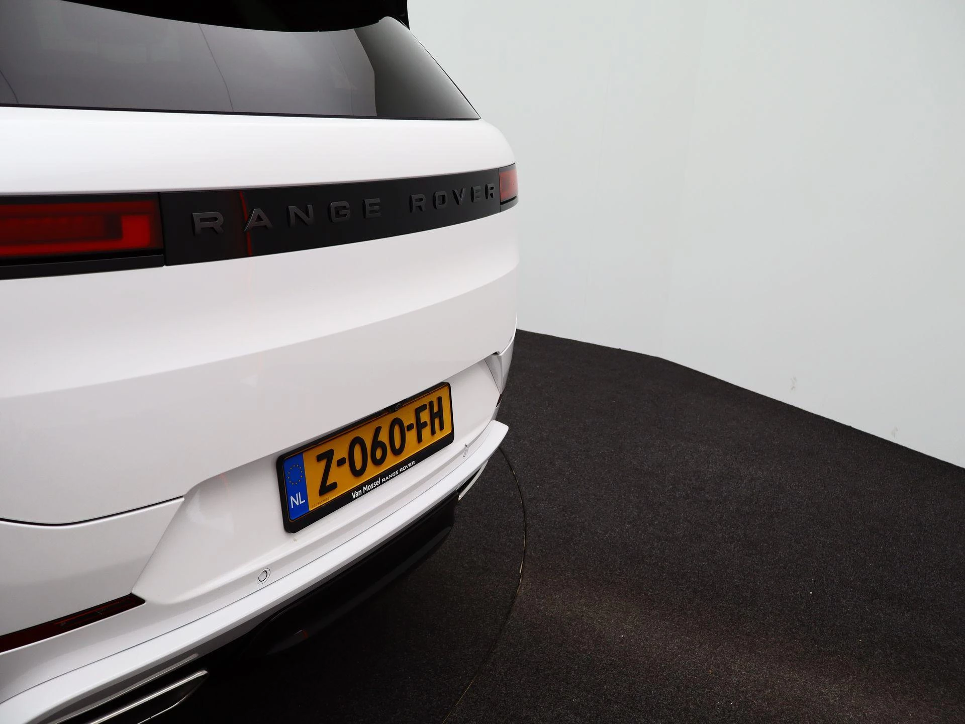 Land Rover-Range Rover Sport-image-46