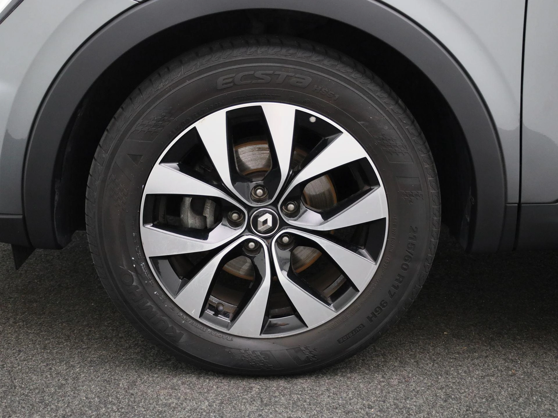 Renault-Arkana-image-12
