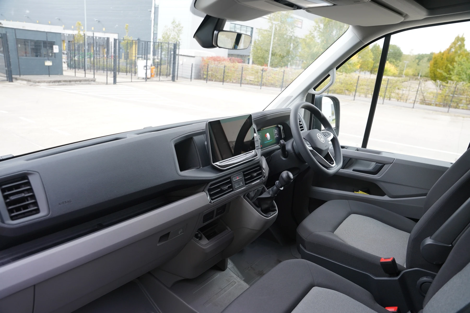 Volkswagen-Crafter-image-1