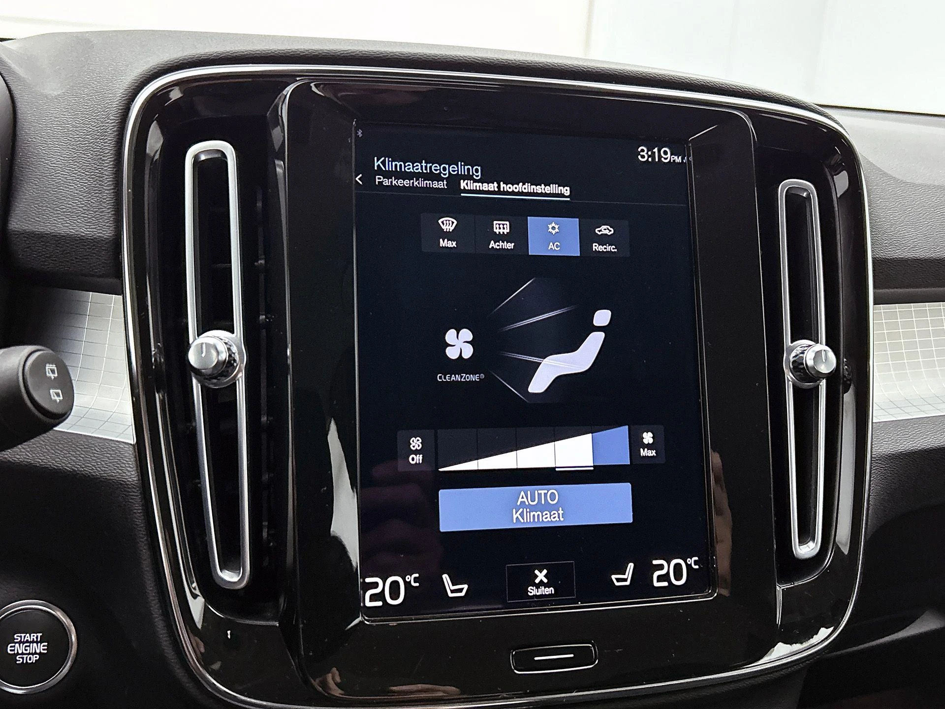 Volvo-XC40-image-27