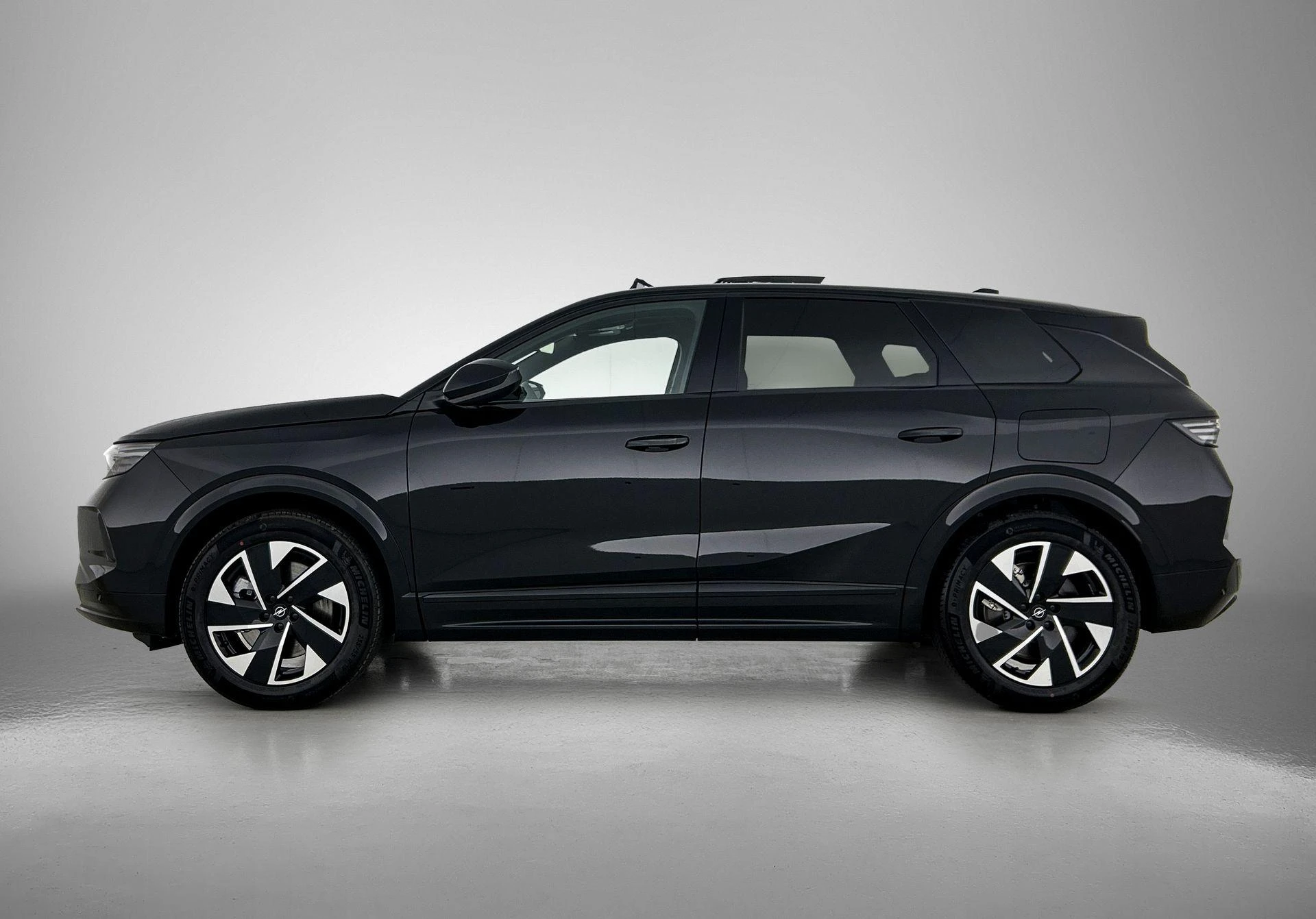 Opel-Grandland-image-1