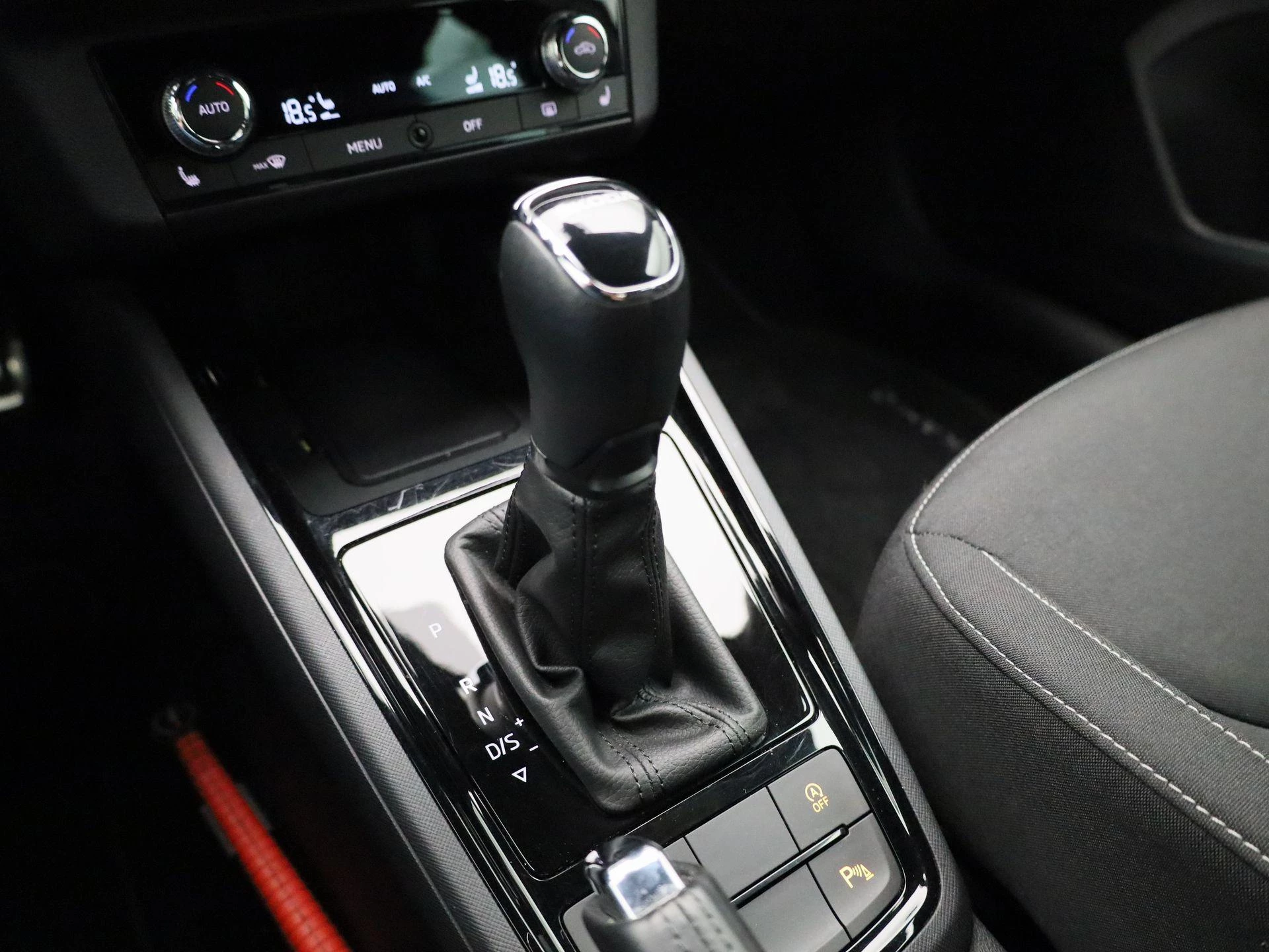 Škoda Kamiq 1.0 TSI Sport Business