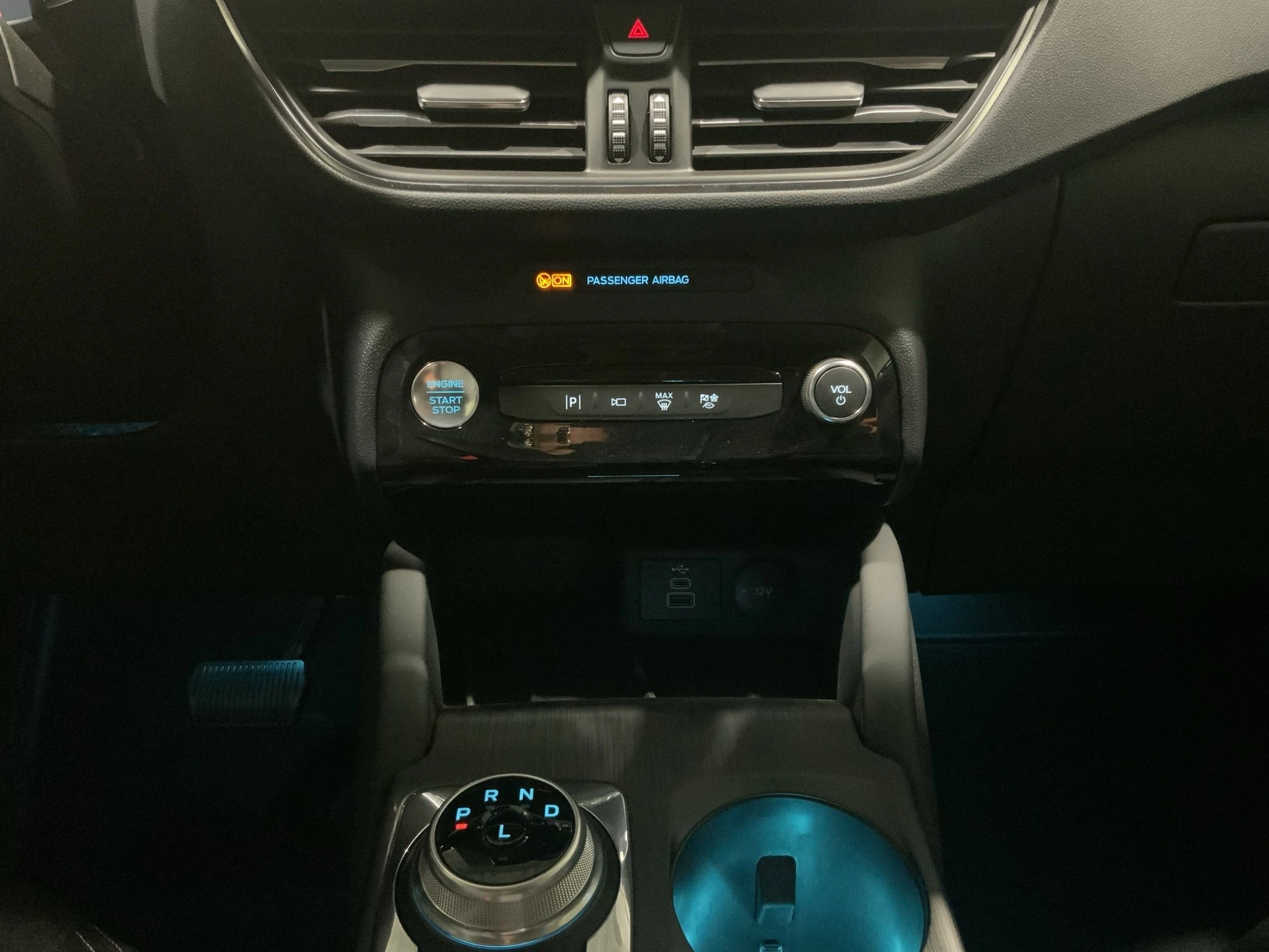 Ford-Kuga-image-13