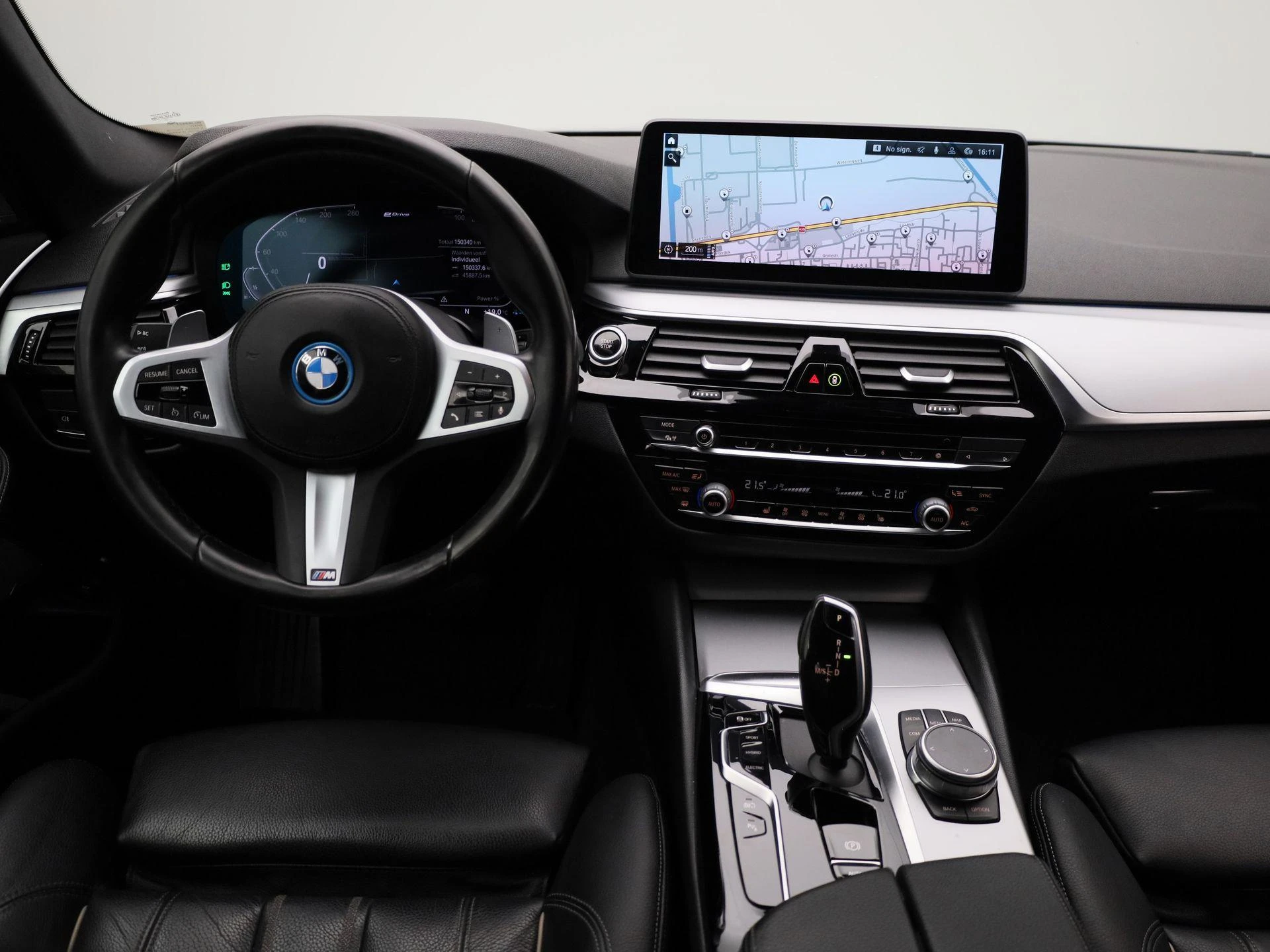 BMW-5 Serie-image-6