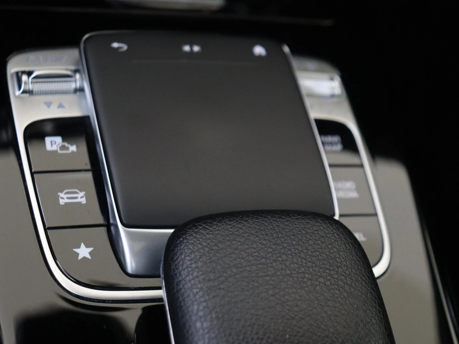 Mercedes-Benz A-Klasse 180 Business Solution AMG