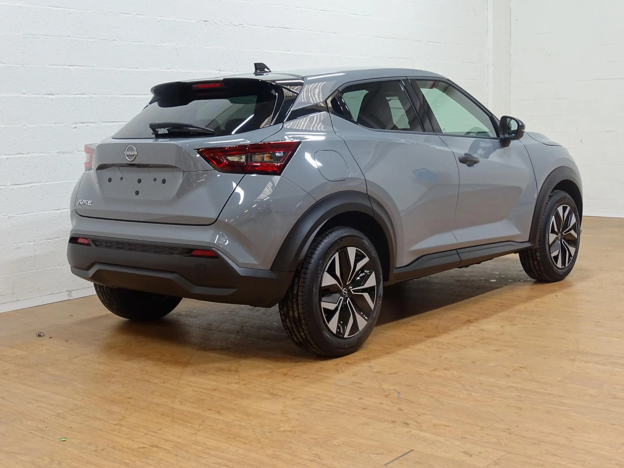 Nissan Juke 1.0 DIG-T Acenta automaat