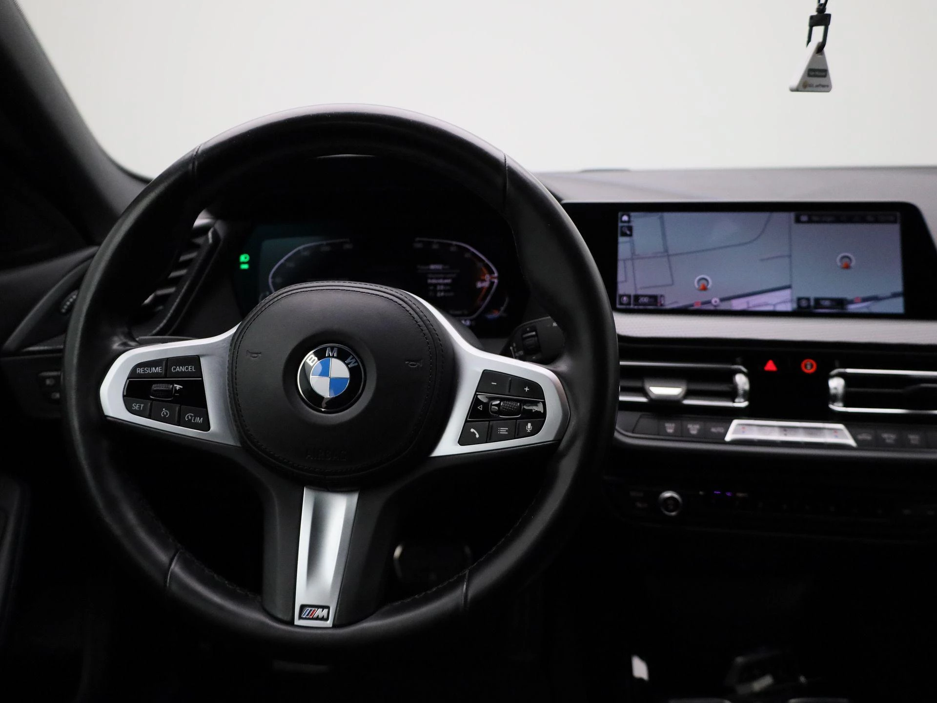 BMW-2 Serie-image-6