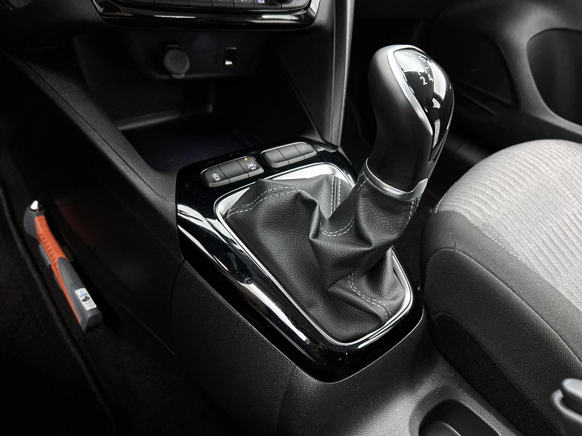 Opel-Corsa-image-11