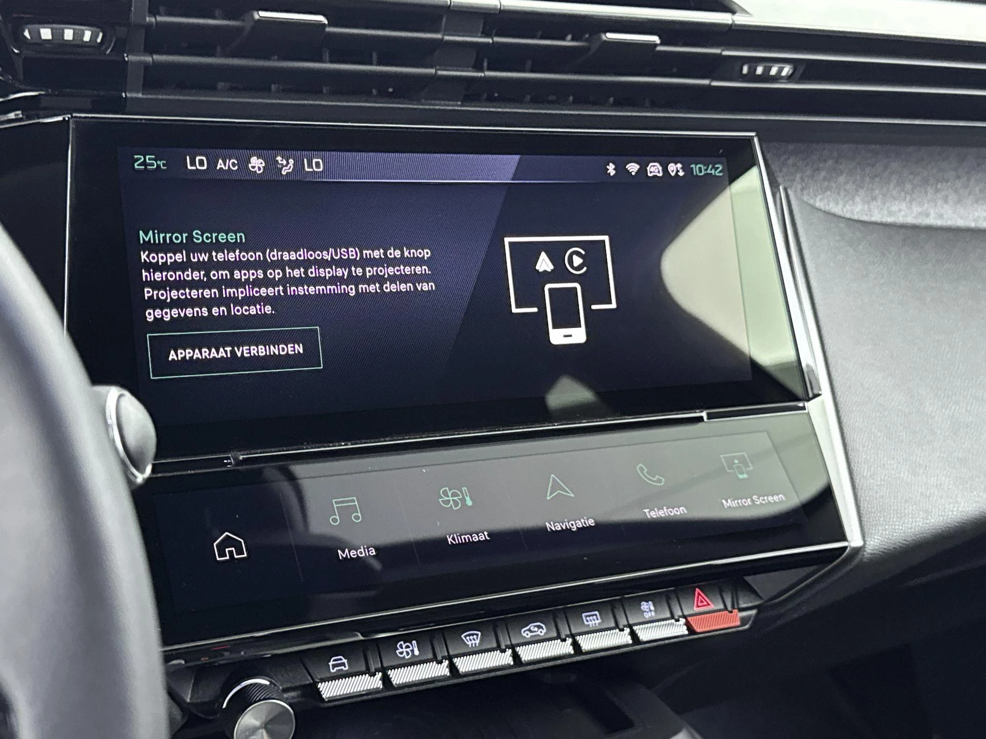 Peugeot-308-image-11