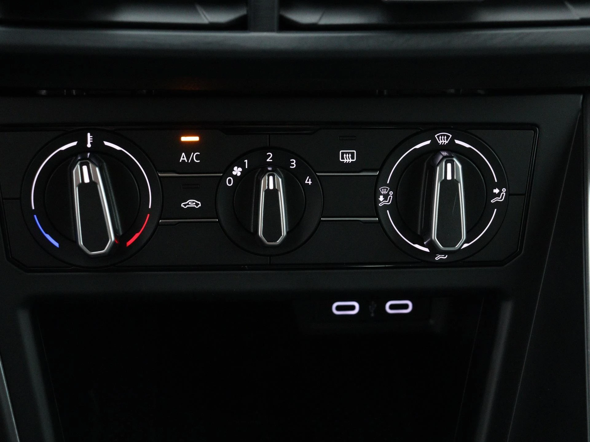 Volkswagen-Taigo-image-12