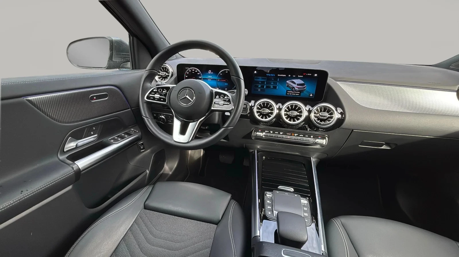 Mercedes-Benz-EQA-image-9