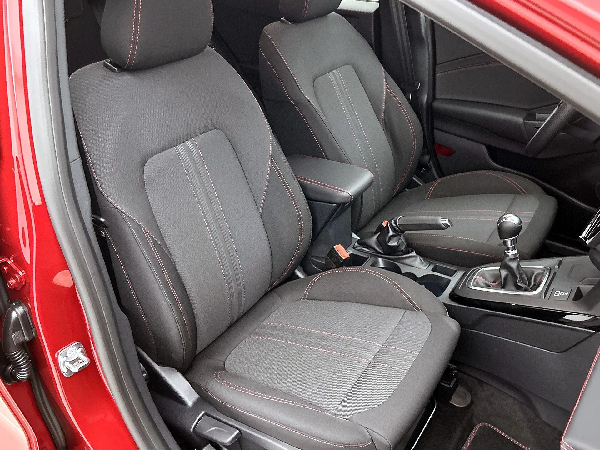 Ford-Puma-image-41