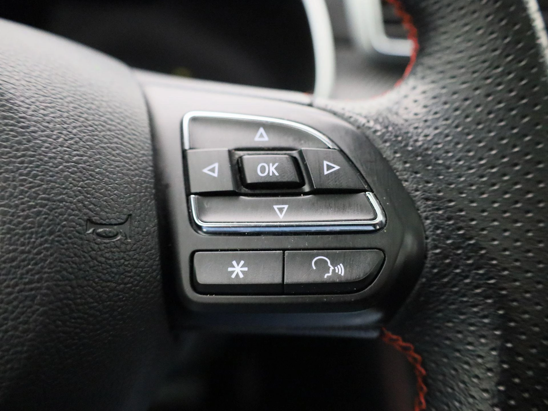 MG-ZS EV-image-16