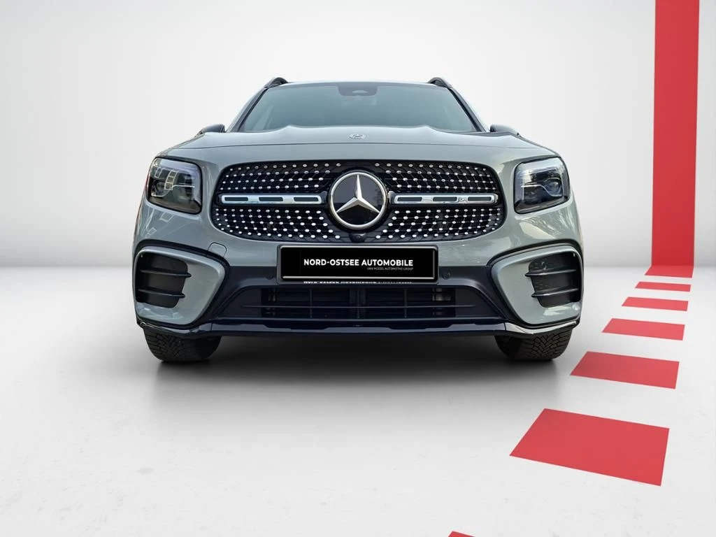 Mercedes-Benz-GLB 200 d-image-7