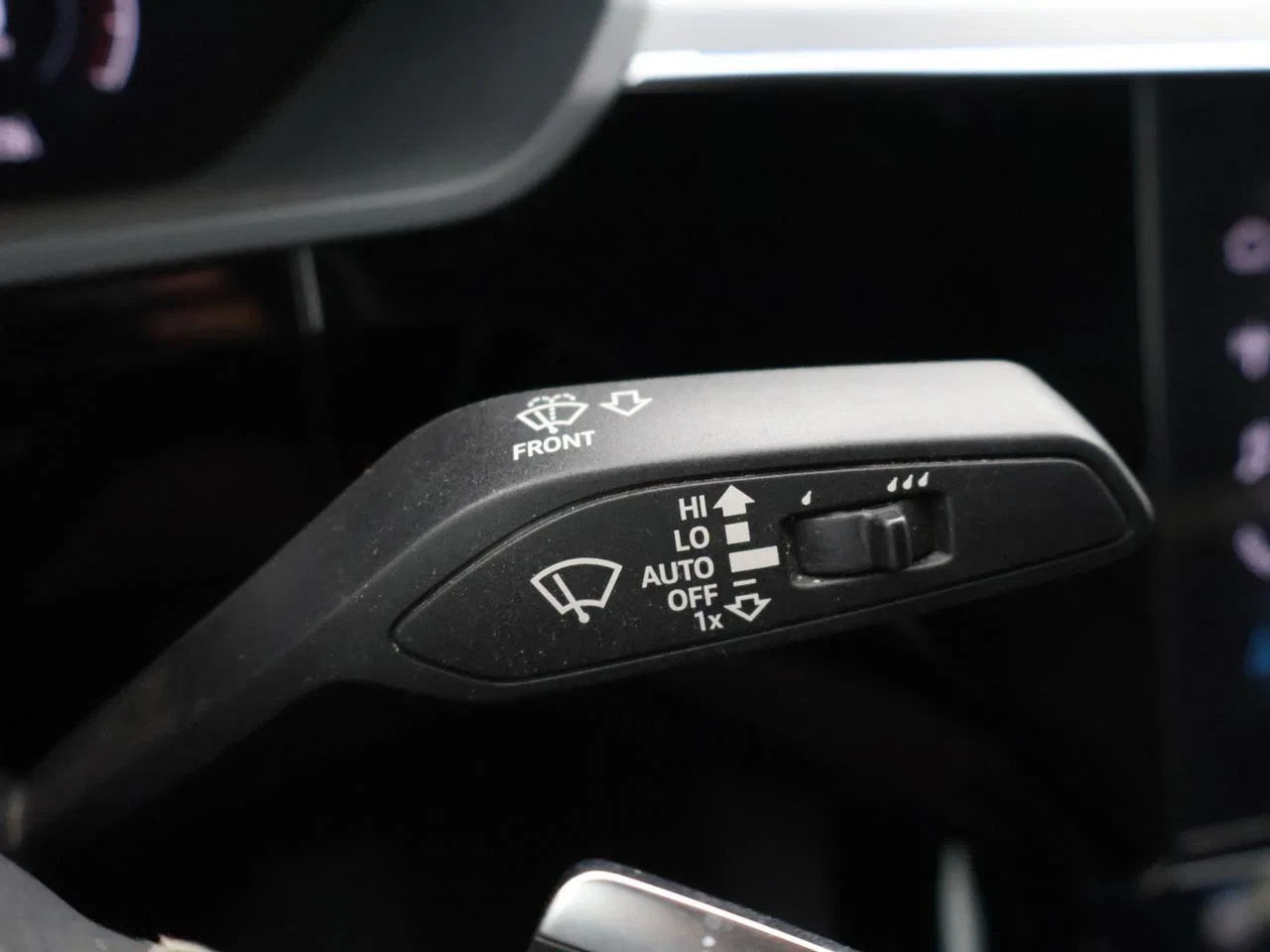 Audi-e-tron-image-23