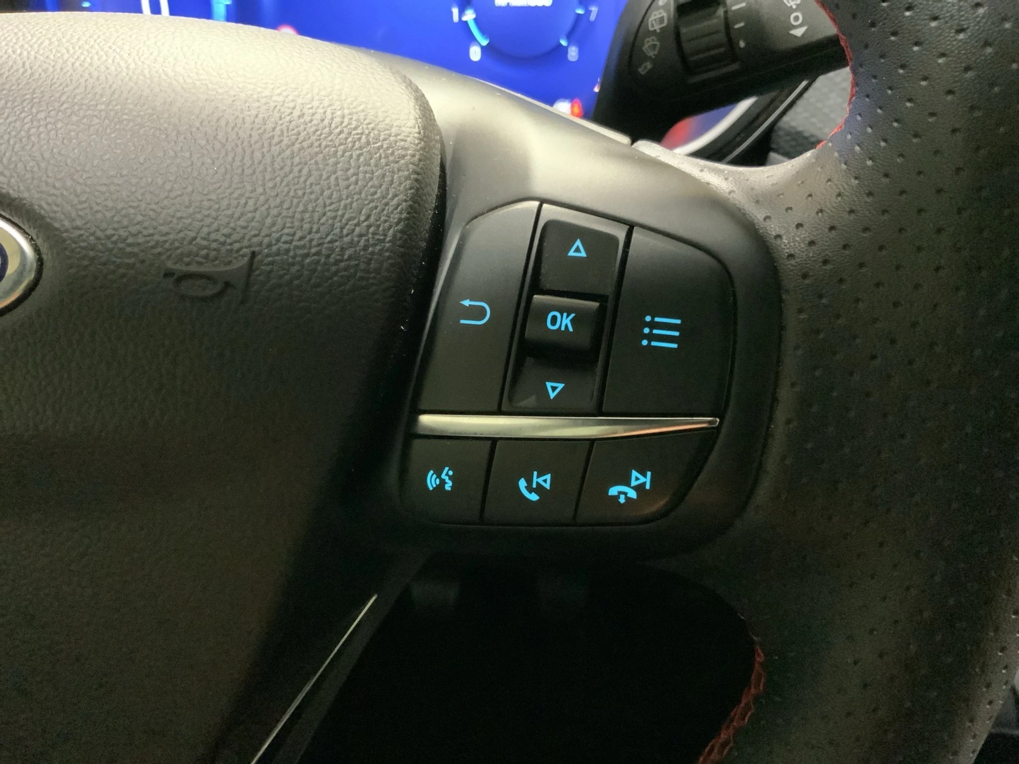Ford-Kuga-image-20