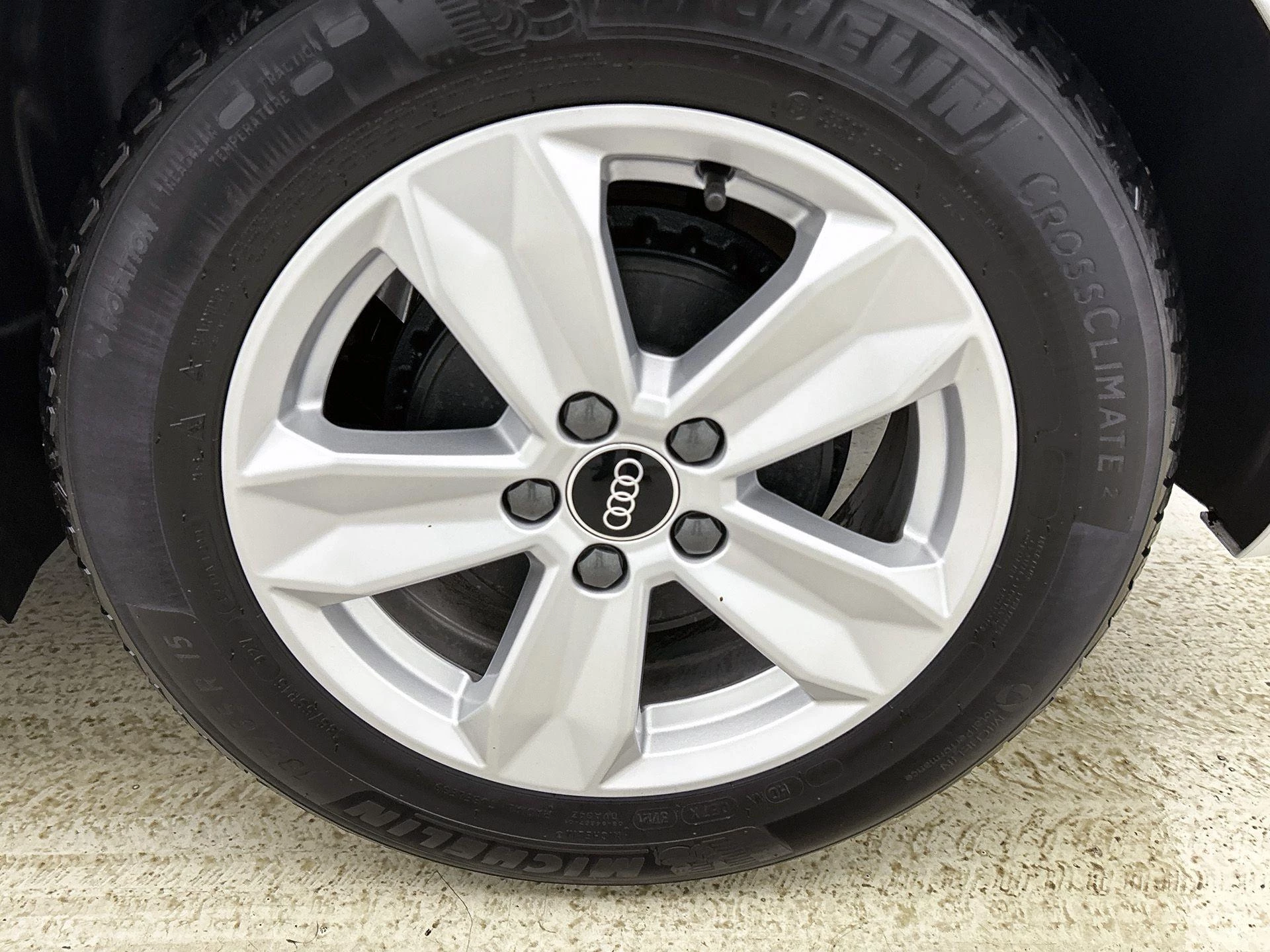 Audi-A1 Sportback-image-5