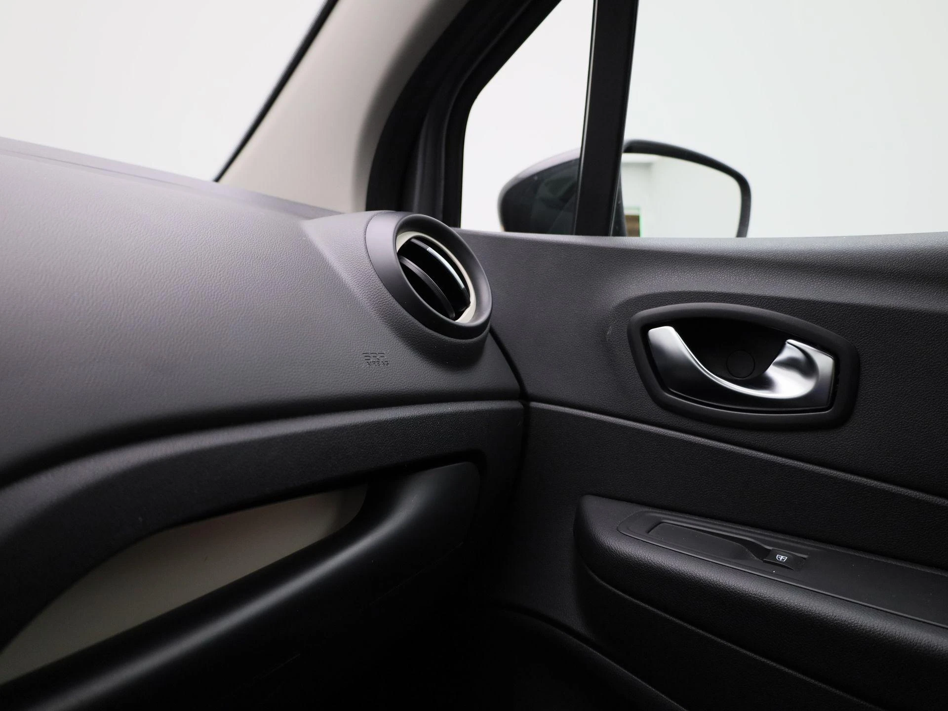 Renault-Captur-image-26