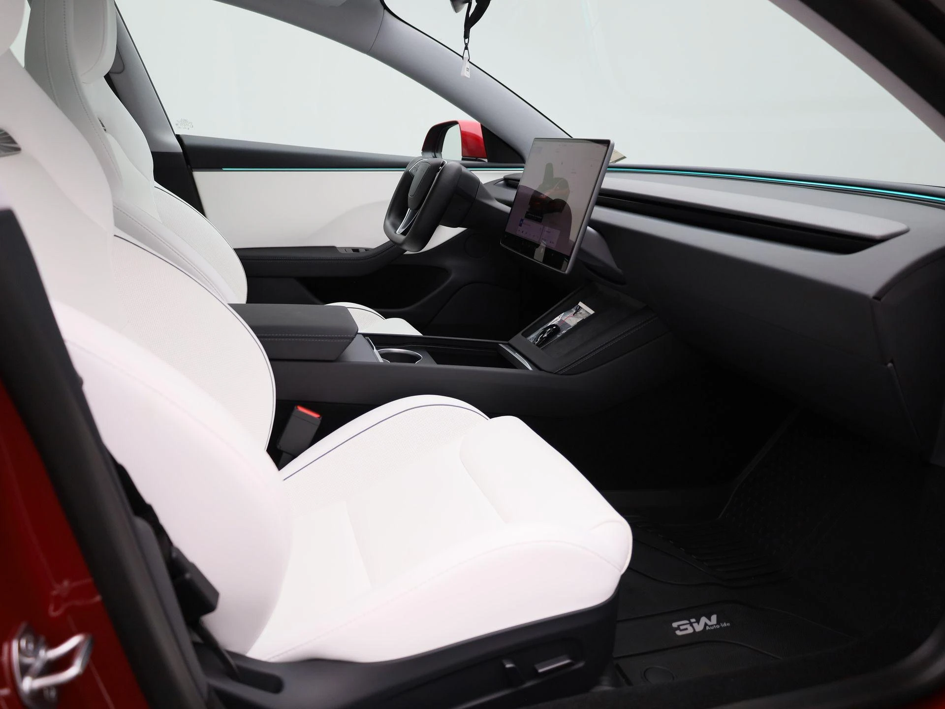 Tesla-Model 3-image-37
