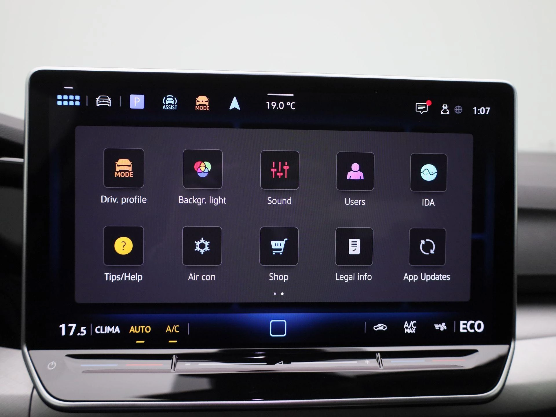 Volkswagen-Golf-image-16